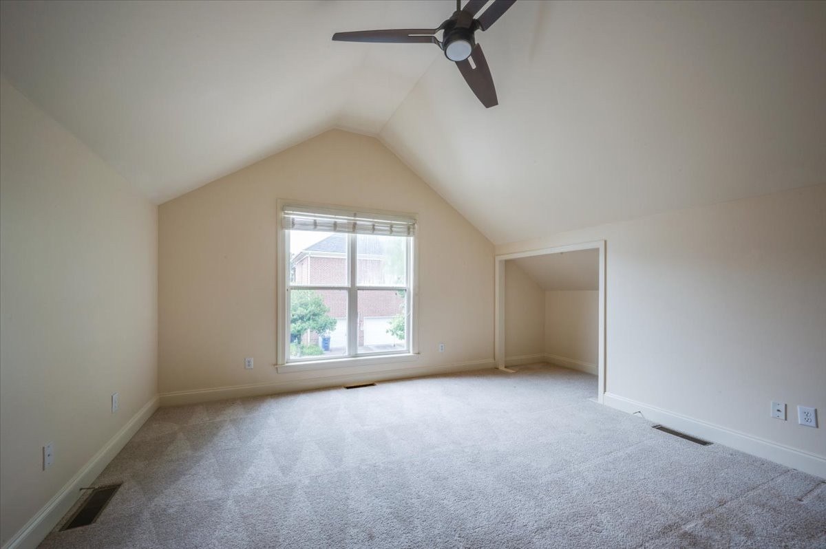 211 Prospect Ave