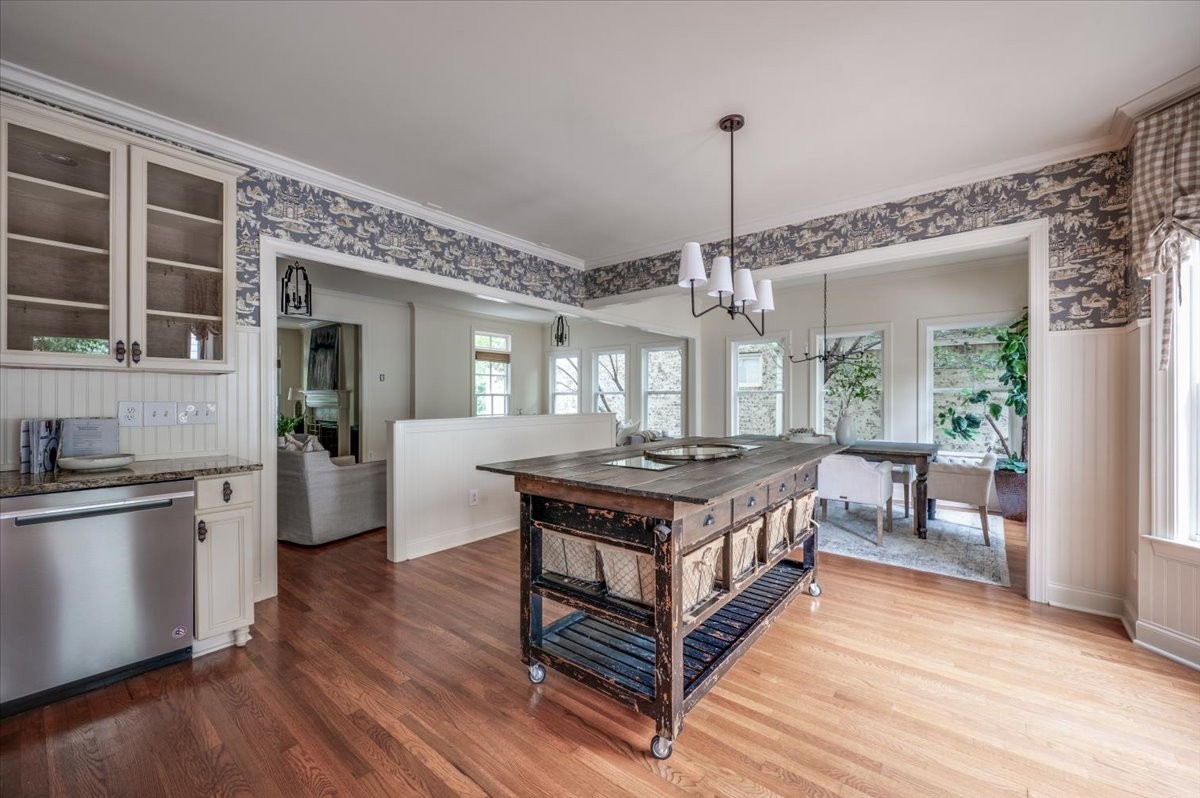 211 Prospect Ave