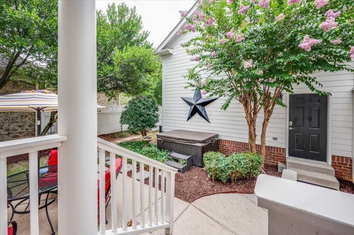 211 Prospect Ave