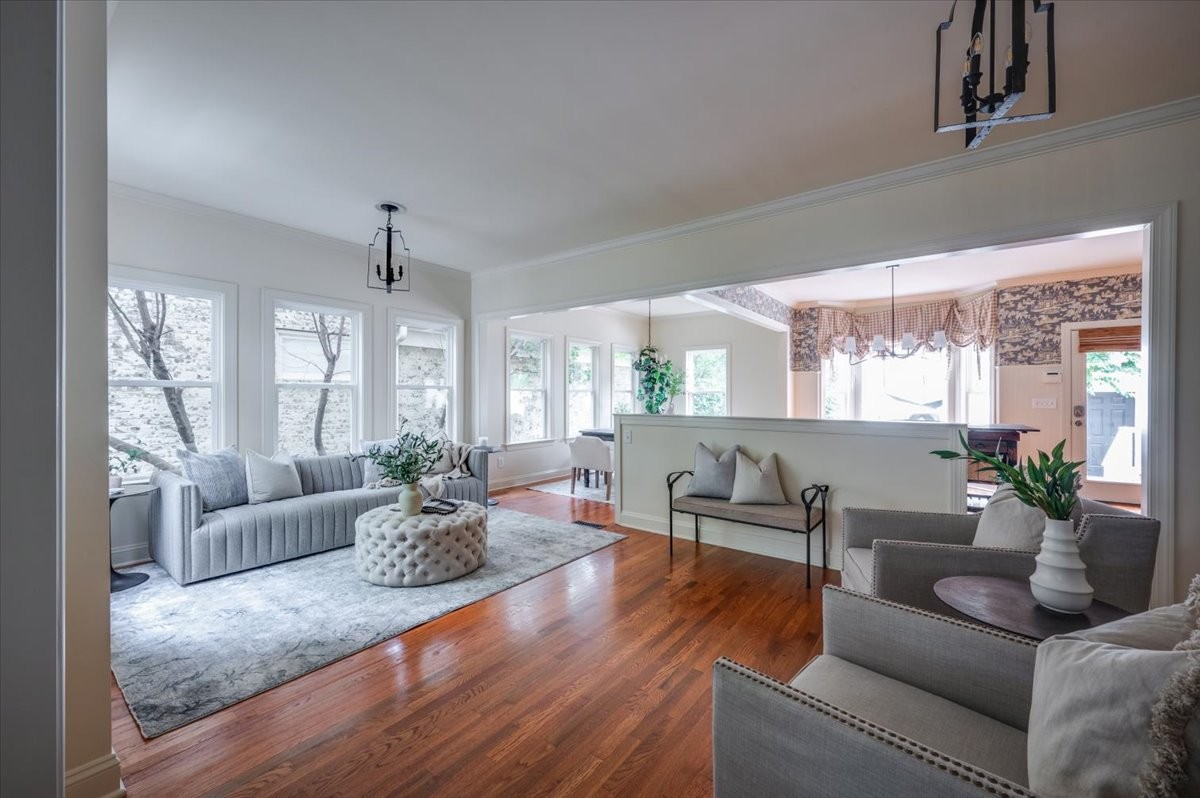 211 Prospect Ave