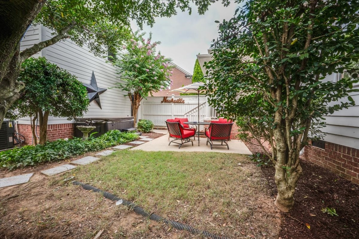 211 Prospect Ave