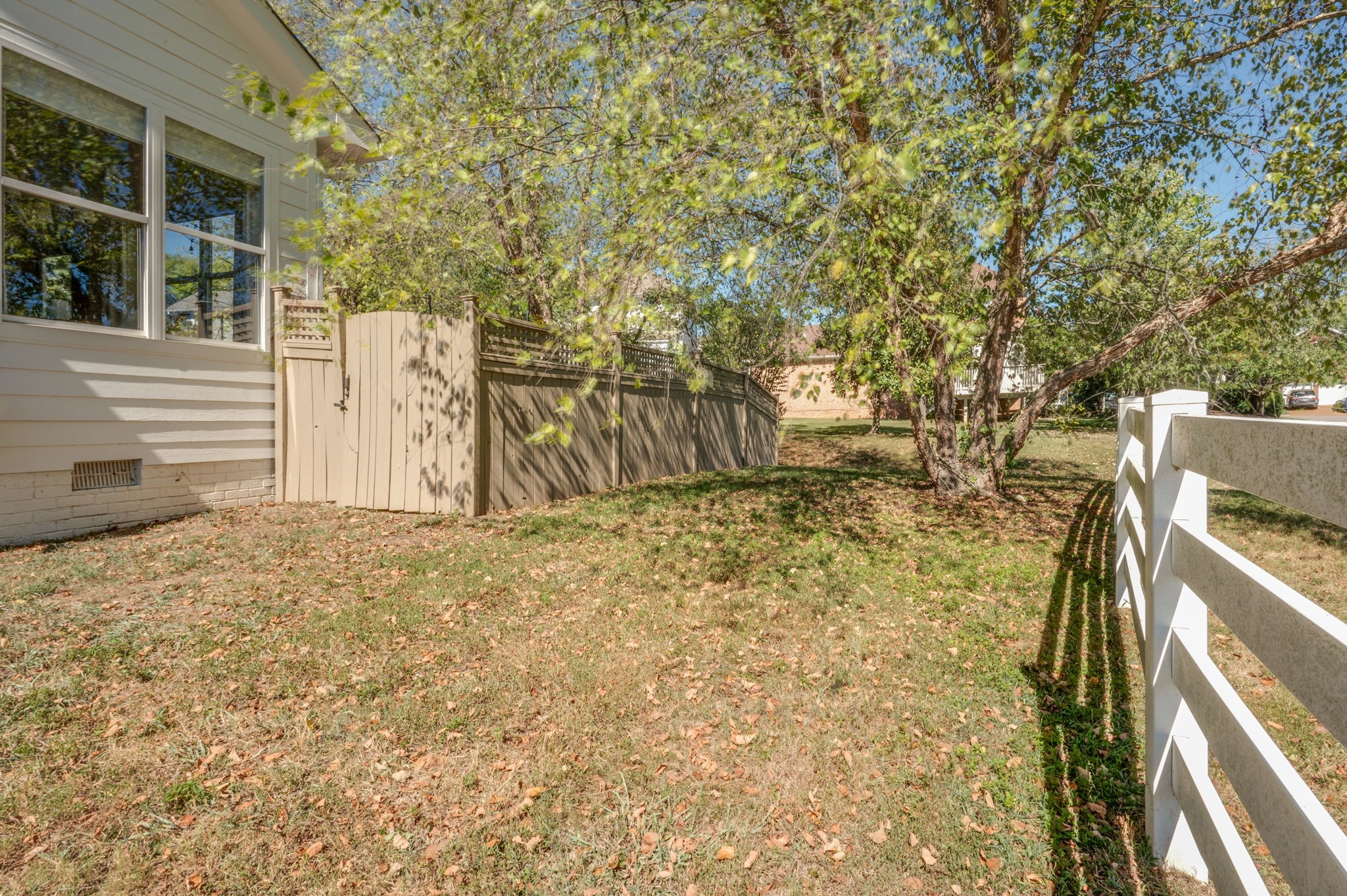 3100 Traviston Dr