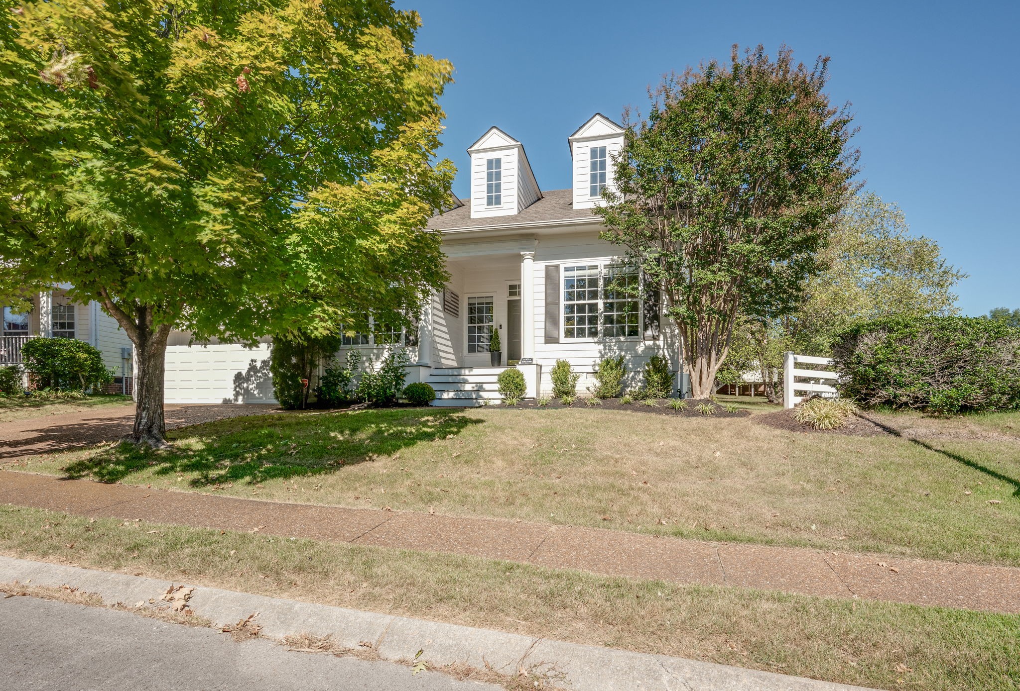 3100 Traviston Dr
