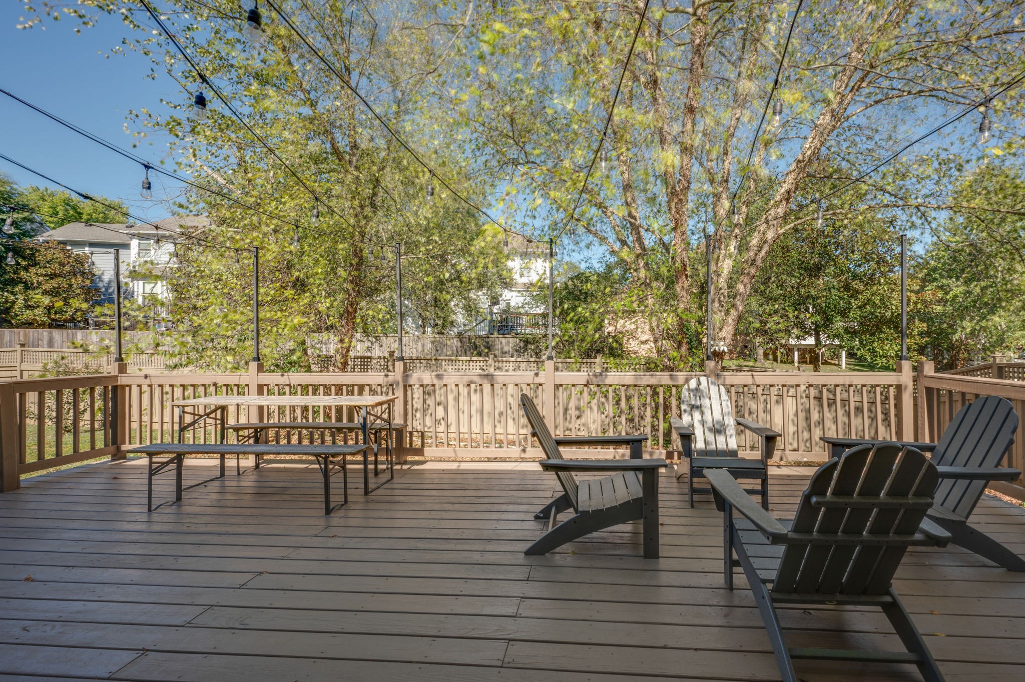 3100 Traviston Dr