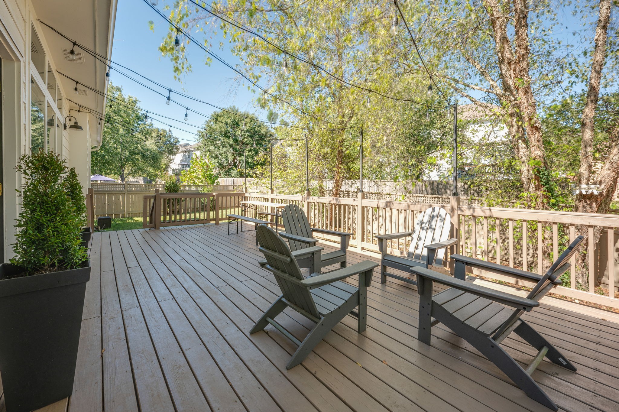 3100 Traviston Dr
