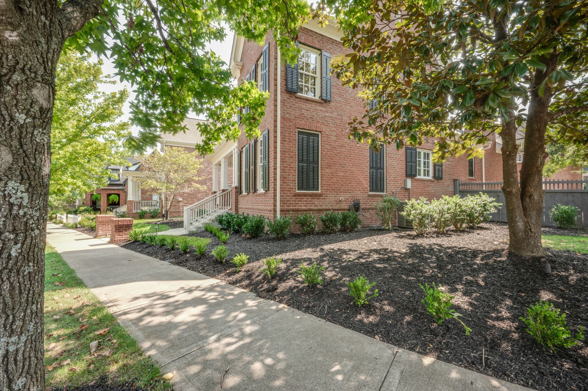 311 White Moss Pl