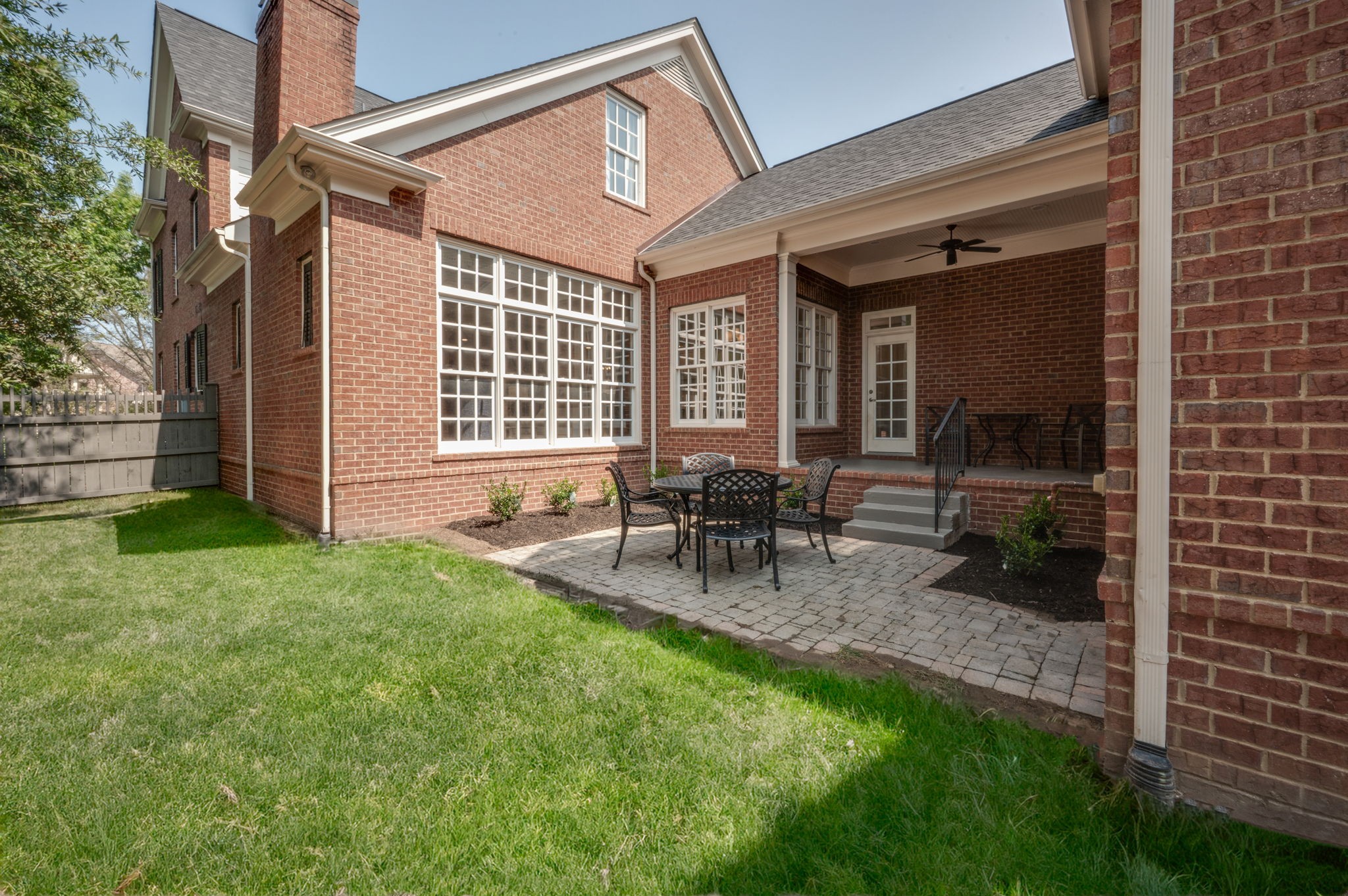 311 White Moss Pl