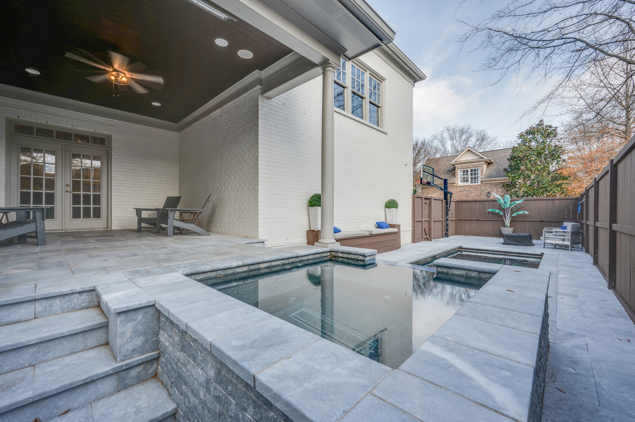 212 Cheltenham Ave