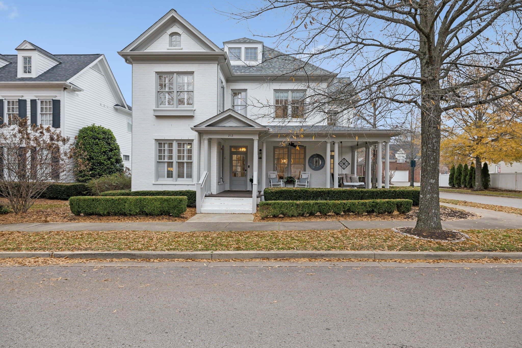 212 Cheltenham Ave