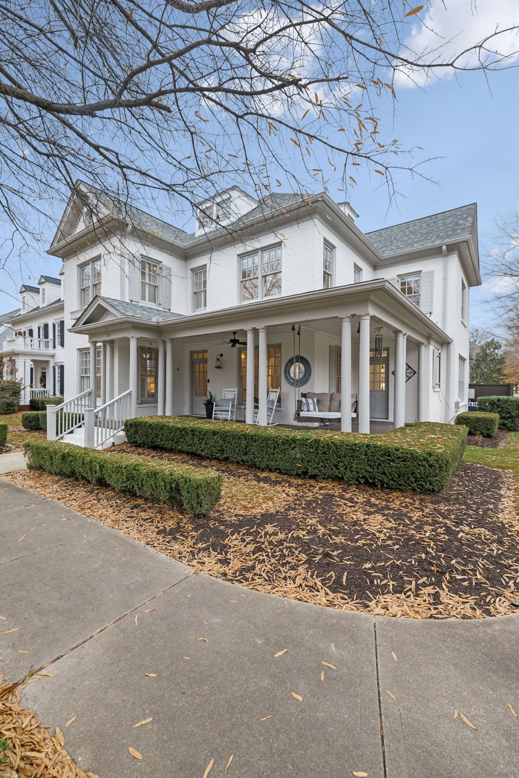 212 Cheltenham Ave