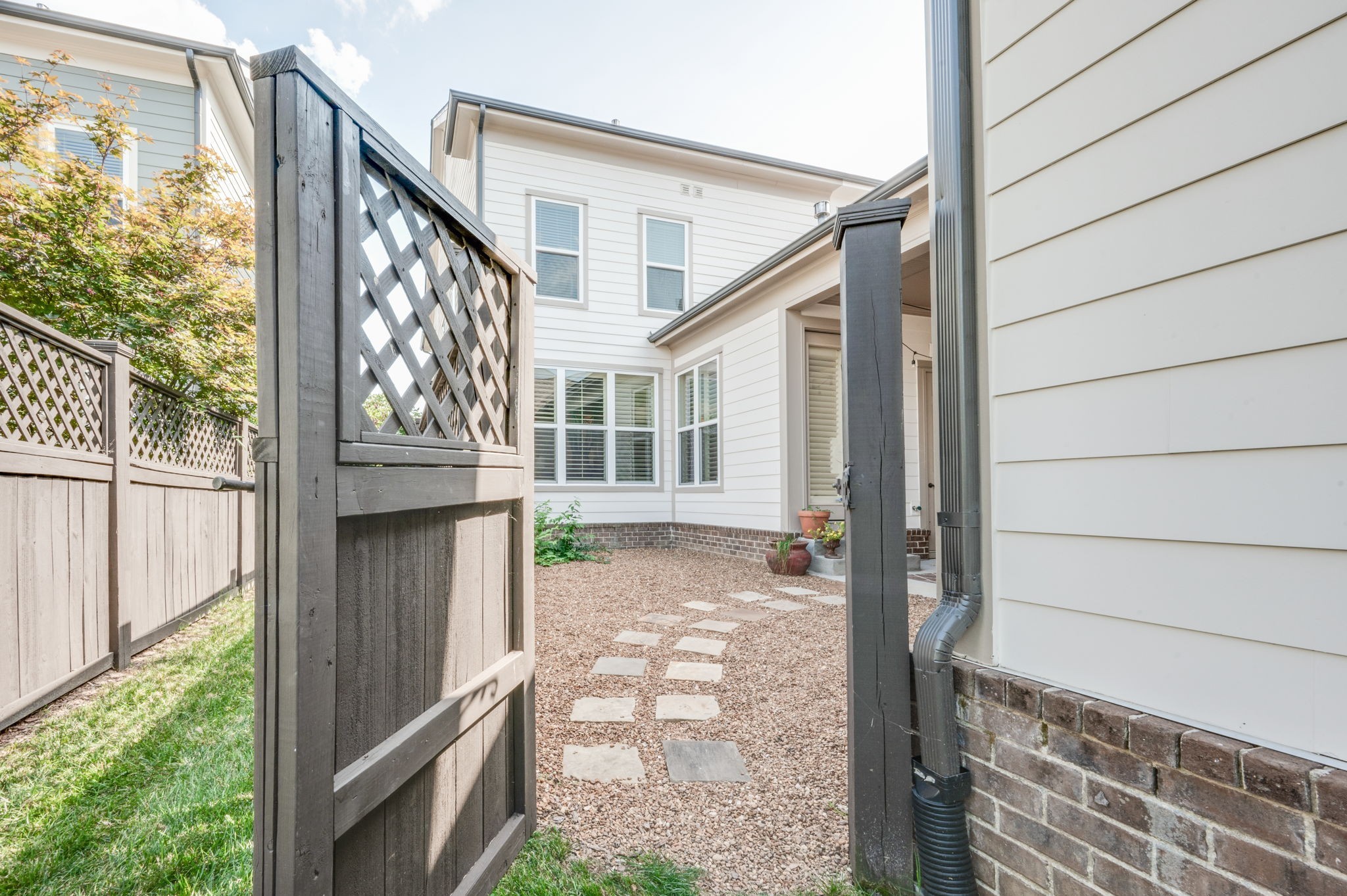 138 Prospect Ave