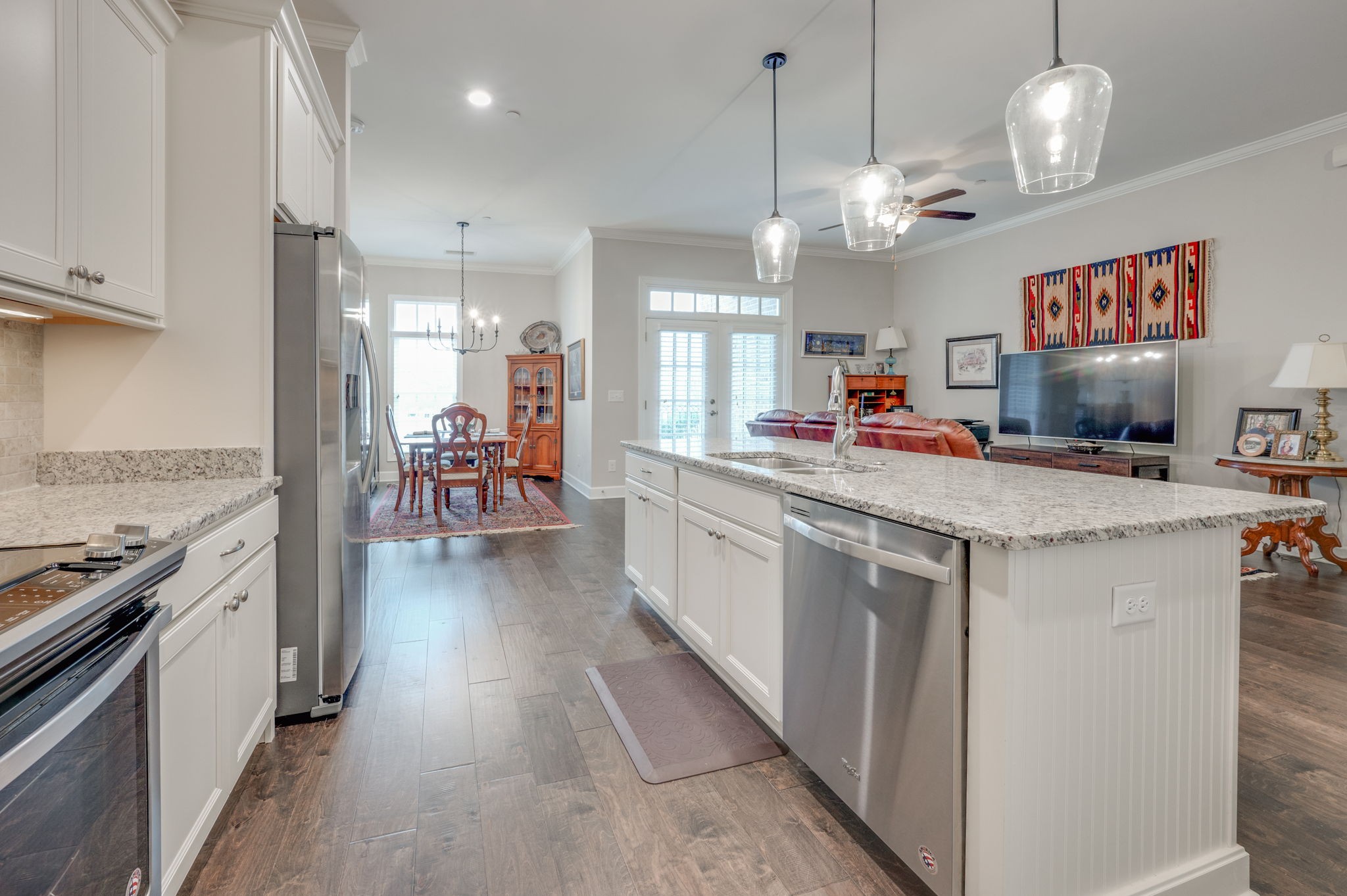 6030 Keats St Unit: 101