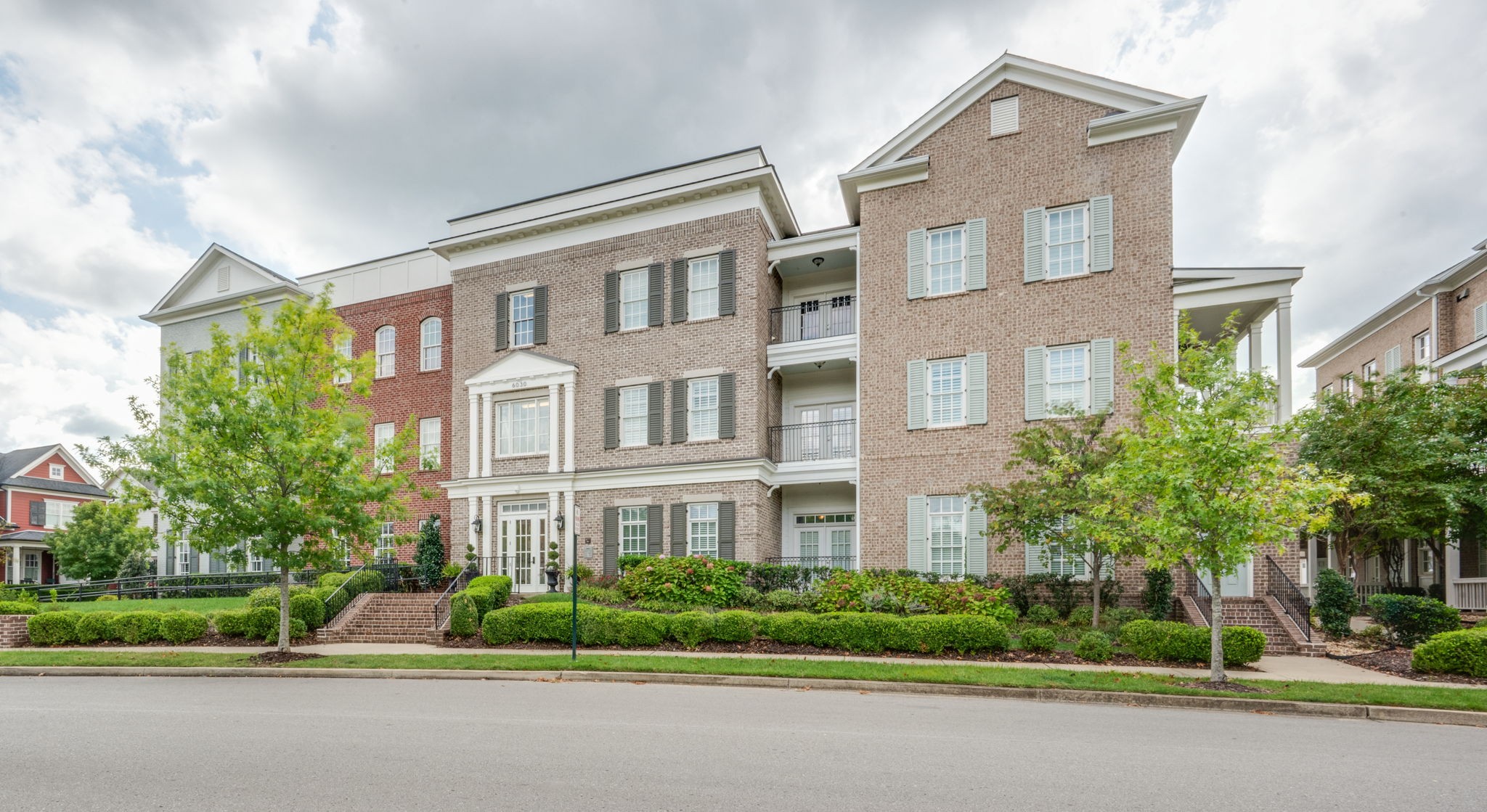 6030 Keats St Unit: 101