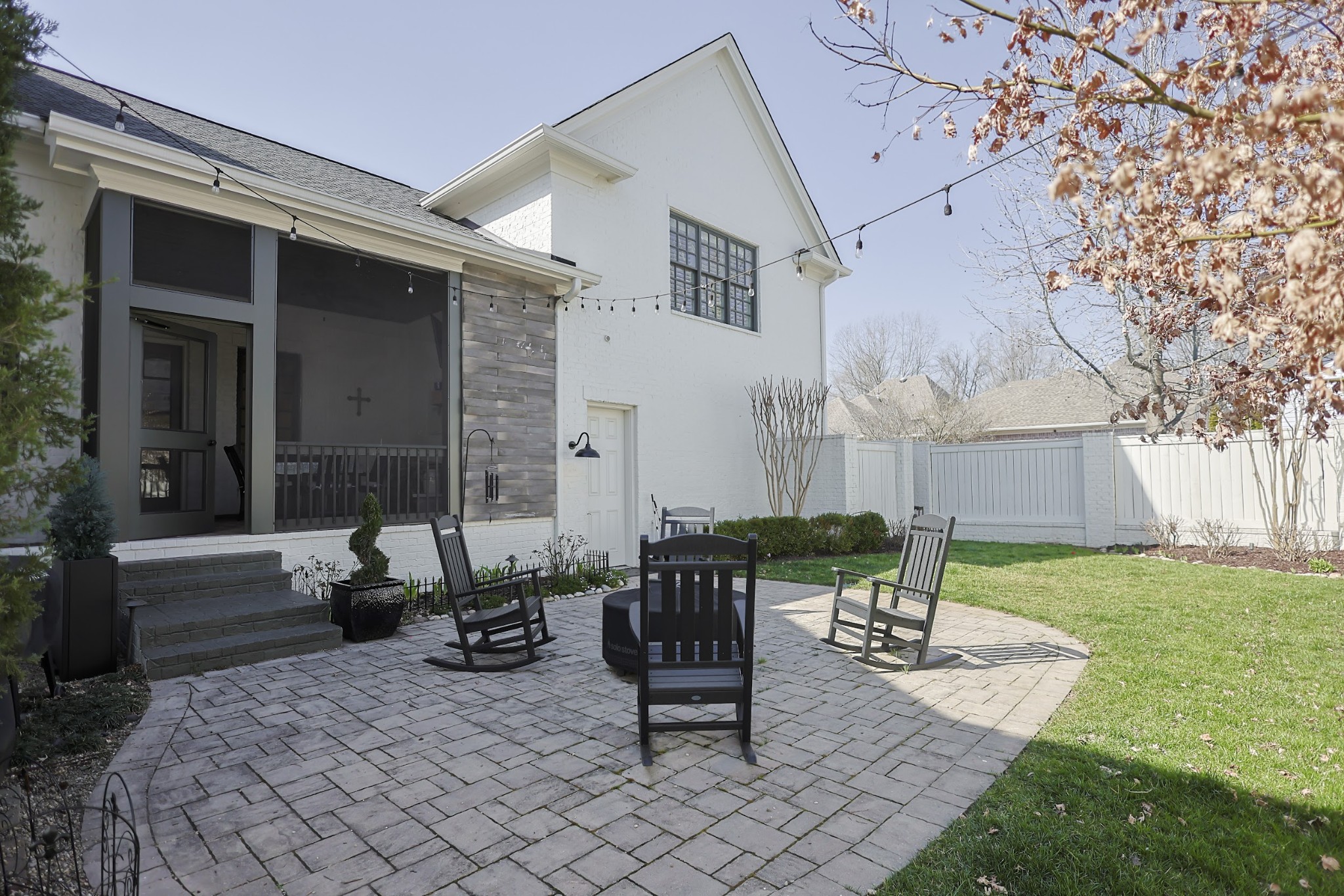 106 Glass Springs Dr