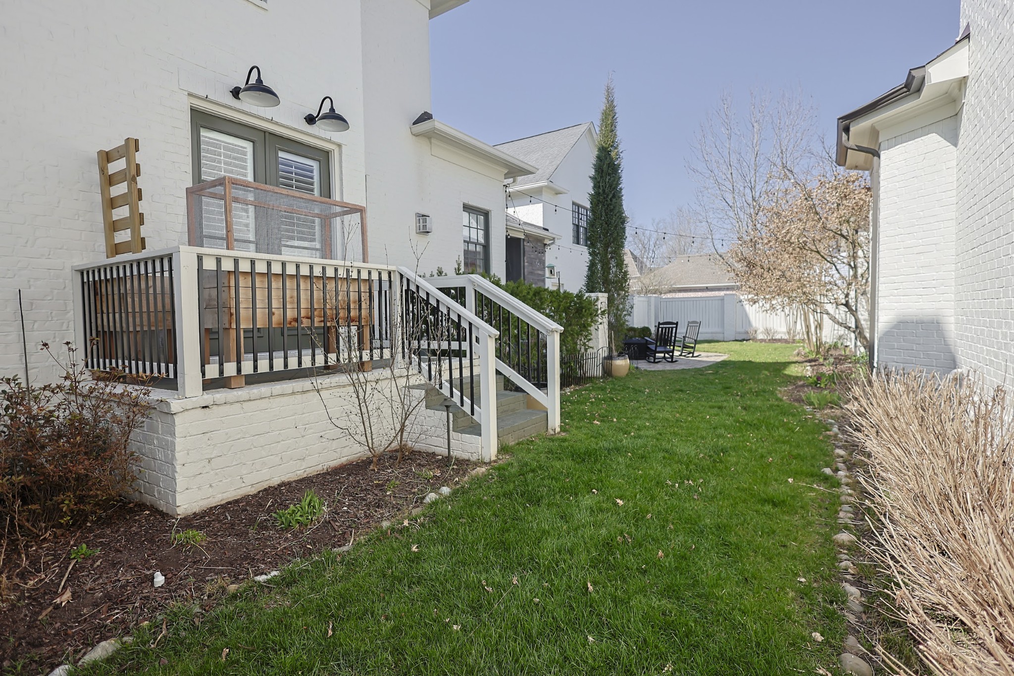 106 Glass Springs Dr