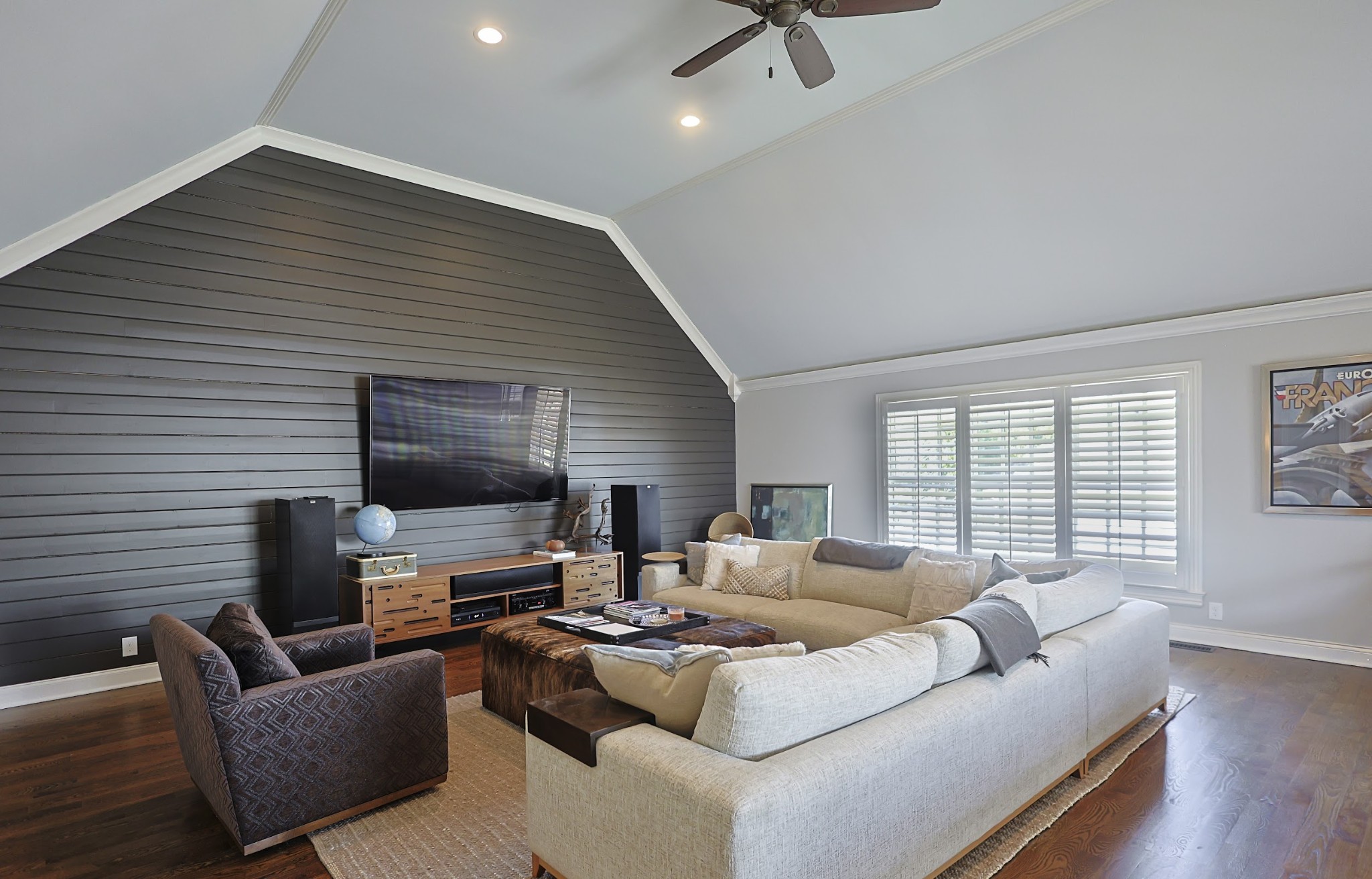 106 Glass Springs Dr