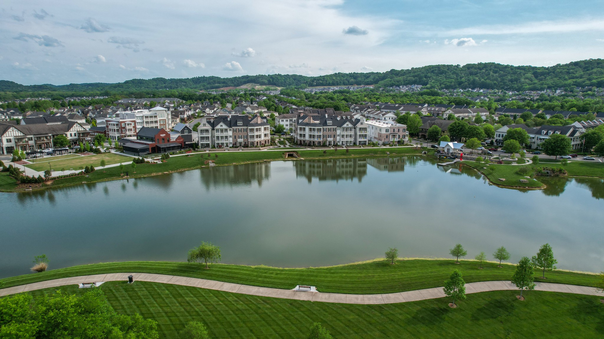 106 Glass Springs Dr