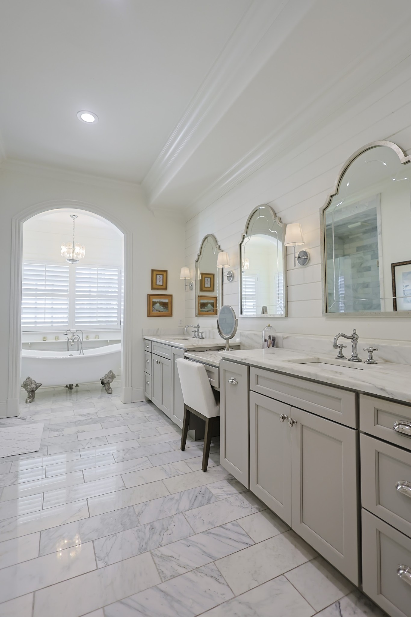 106 Glass Springs Dr