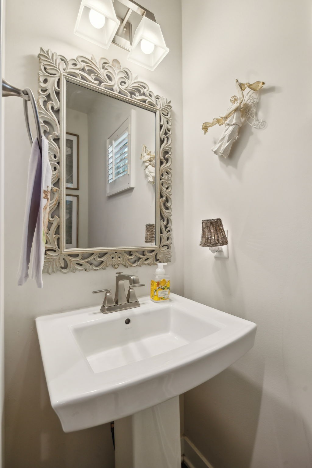 9024 Nestling Ridge Ct