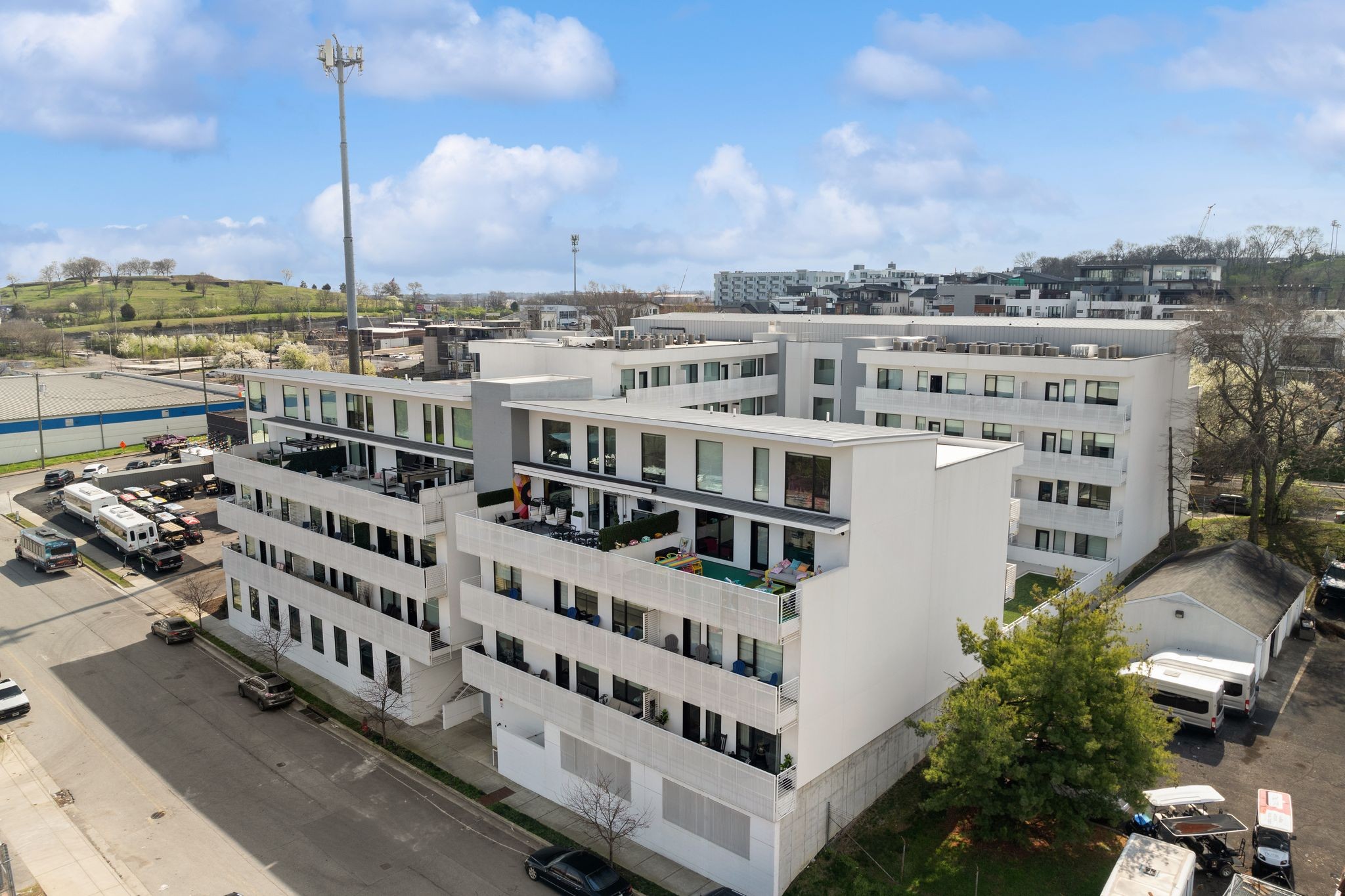 920 South St Unit: 320