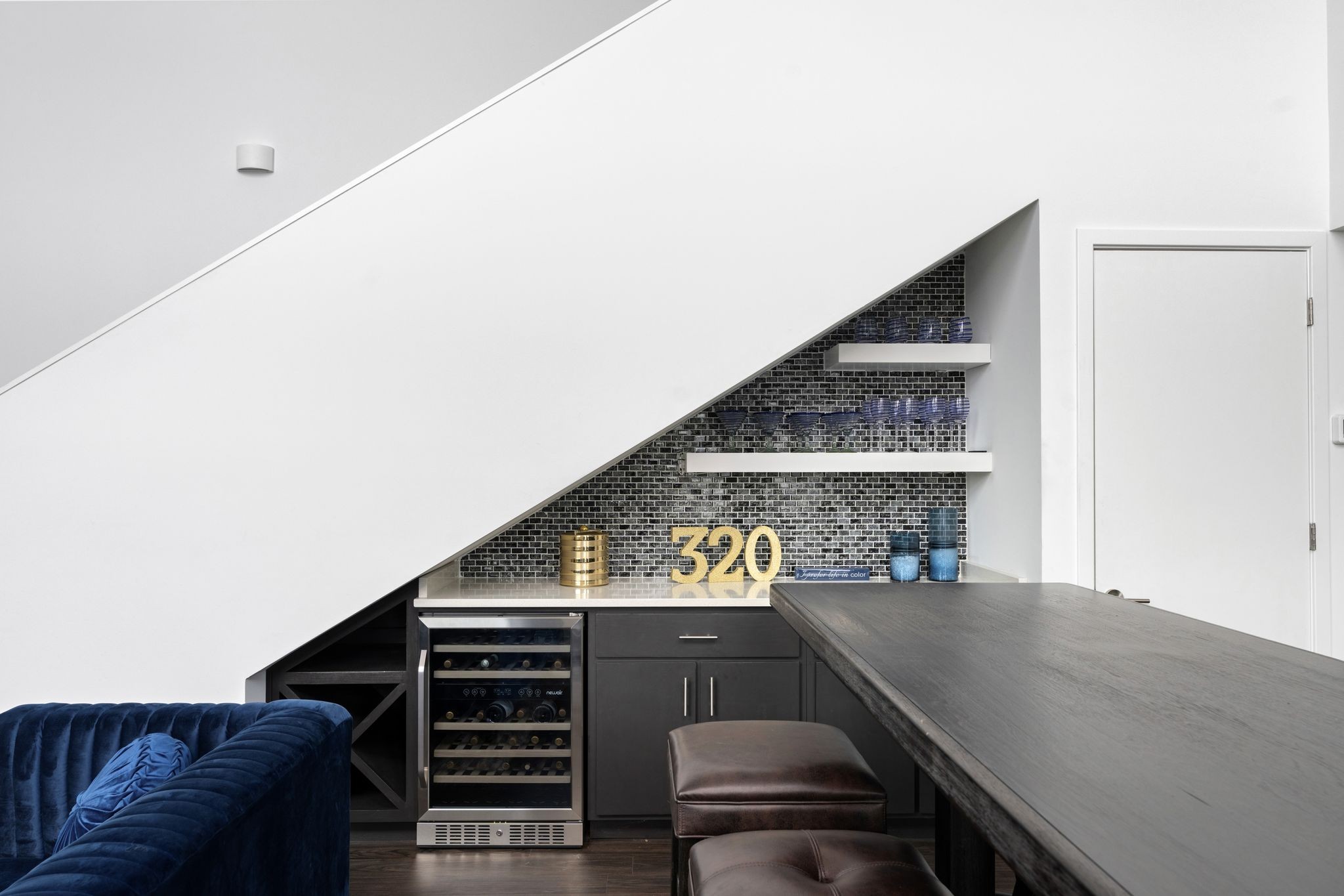 920 South St Unit: 320