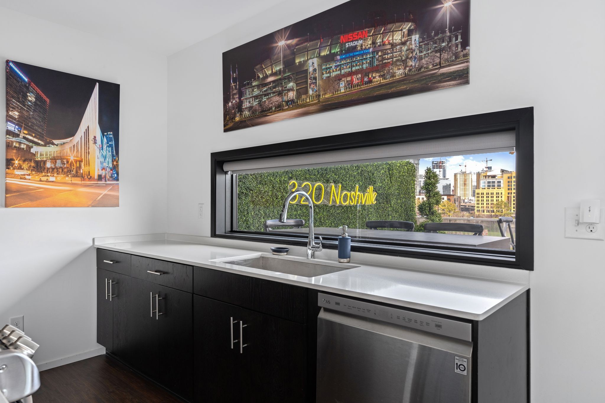 920 South St Unit: 320