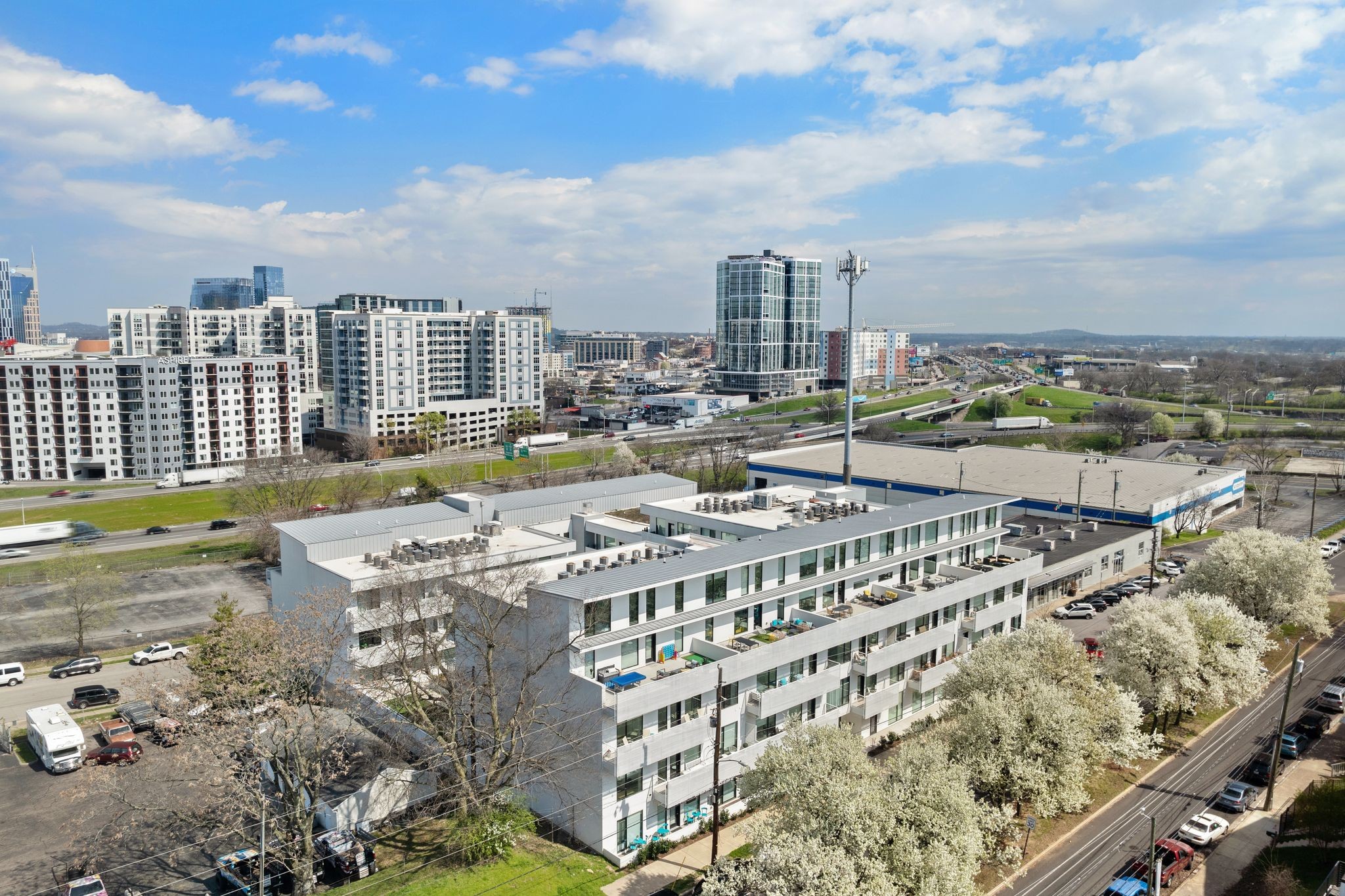 920 South St Unit: 320