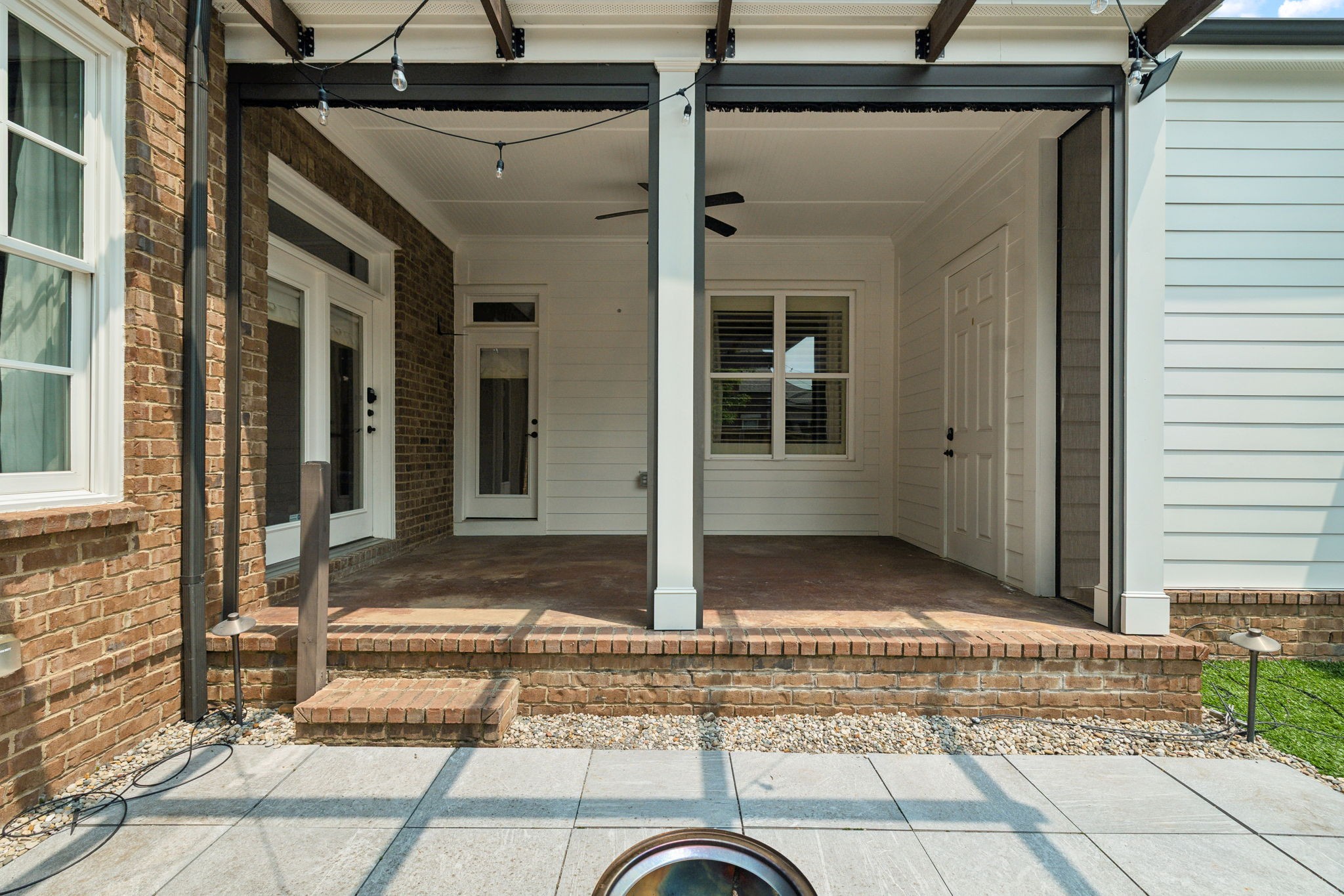 1332 Jewell Ave
