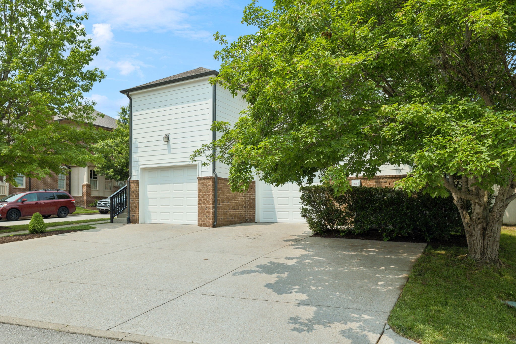 1332 Jewell Ave