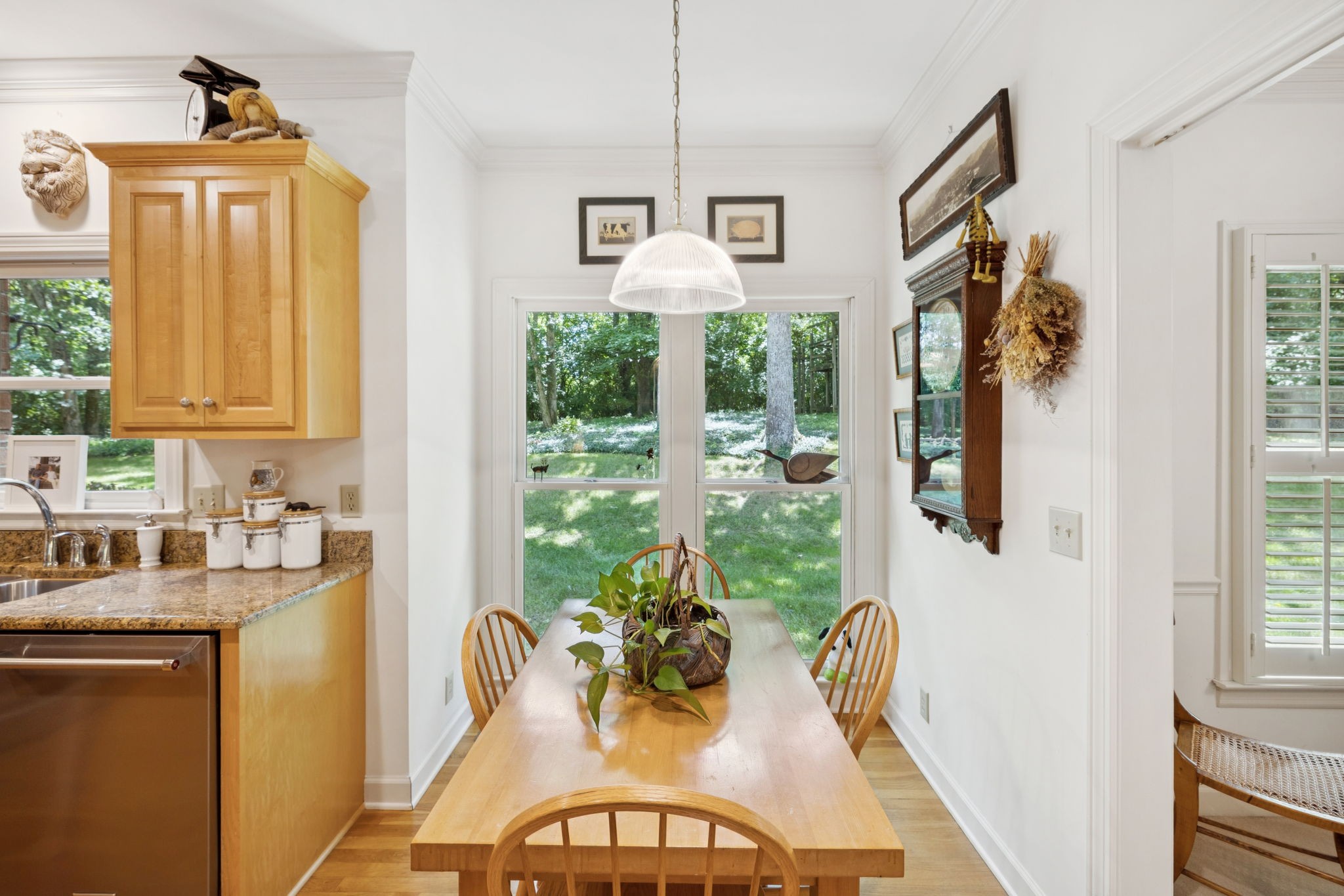 712 Roxburgh Cv