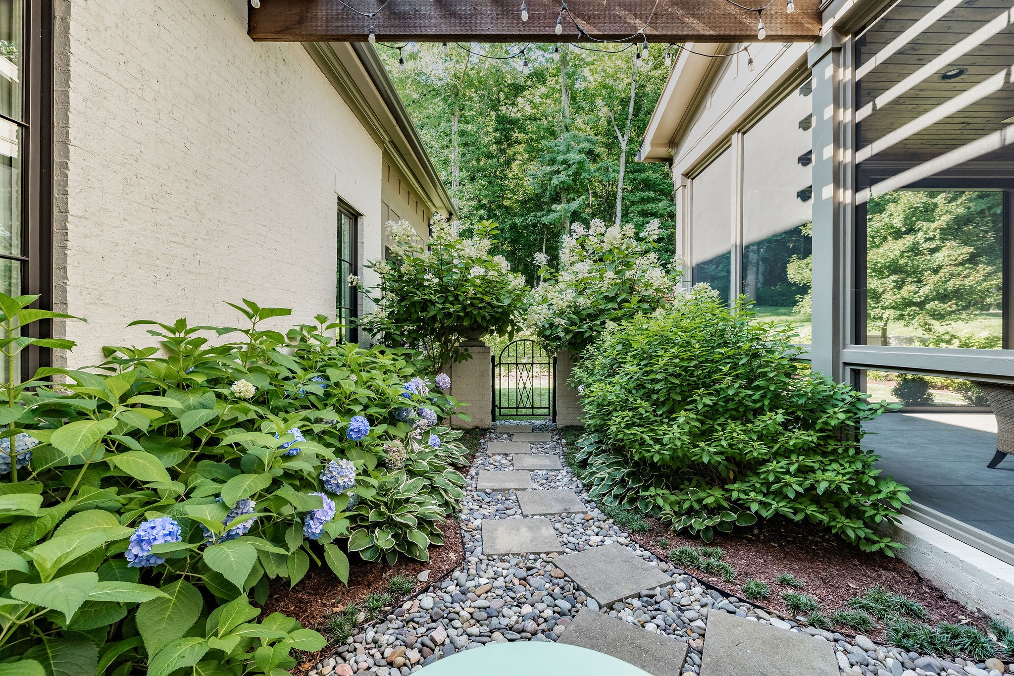 8654 Belladonna Dr