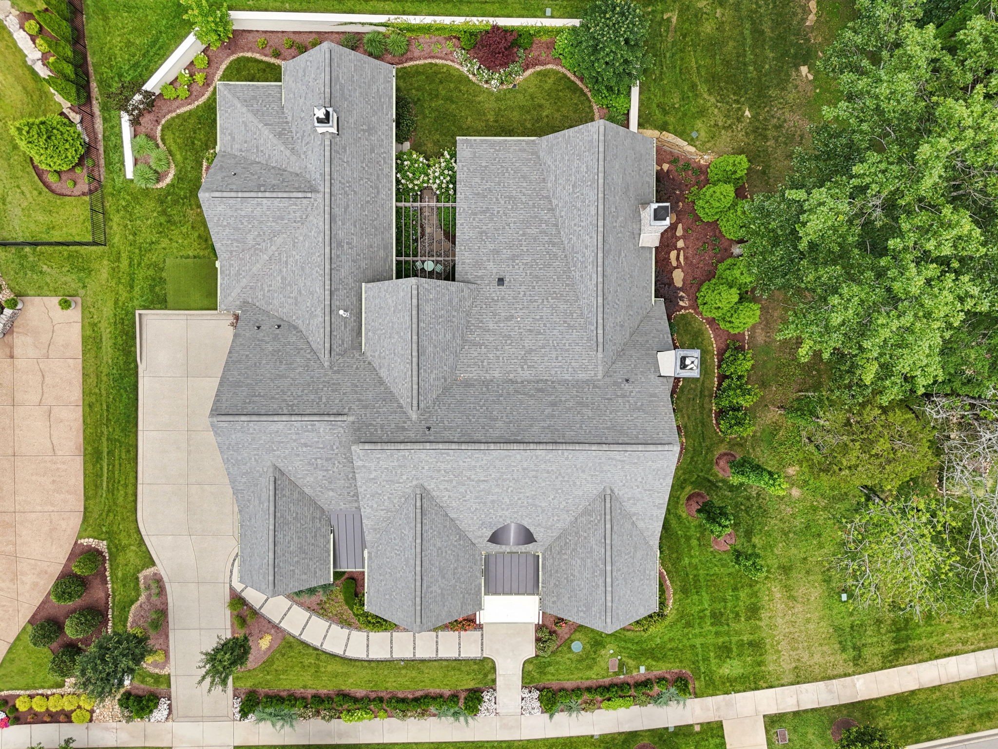 8654 Belladonna Dr