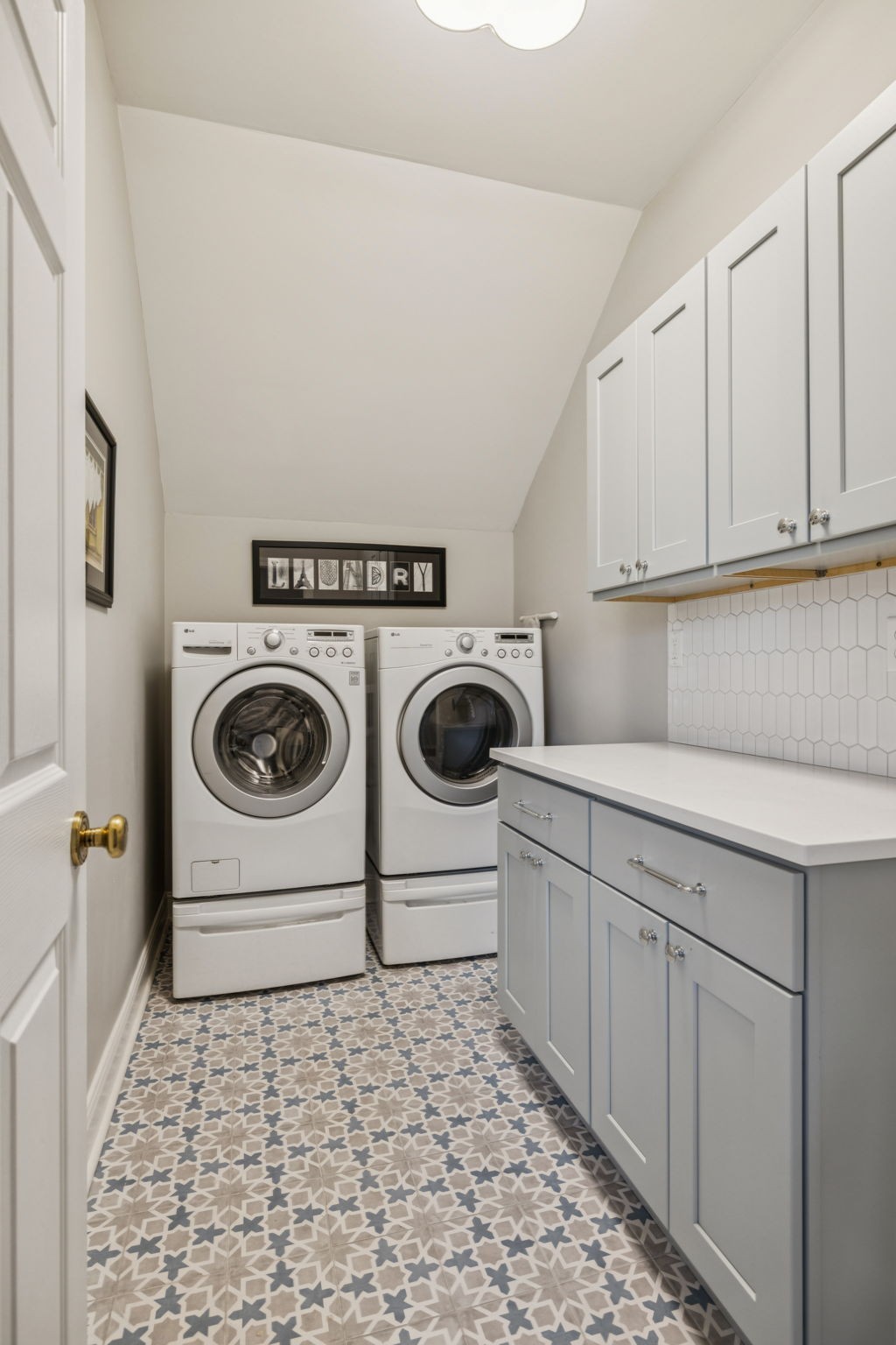 114 Dunham Springs Ln