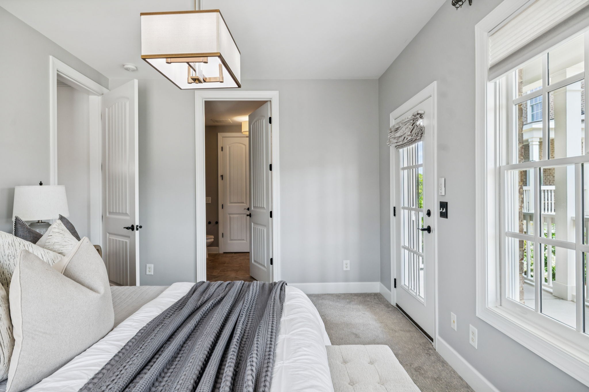 6000 Keats St Unit: 202