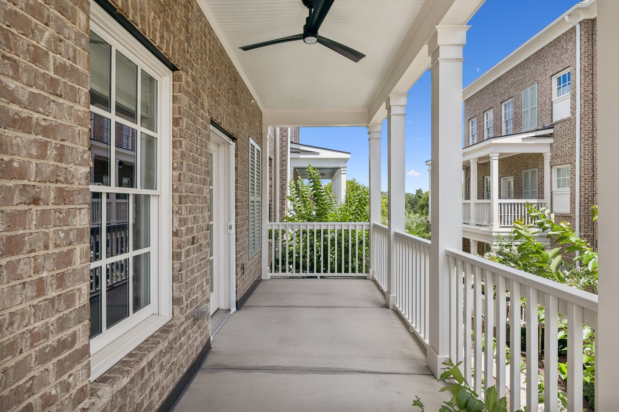 6000 Keats St Unit: 202