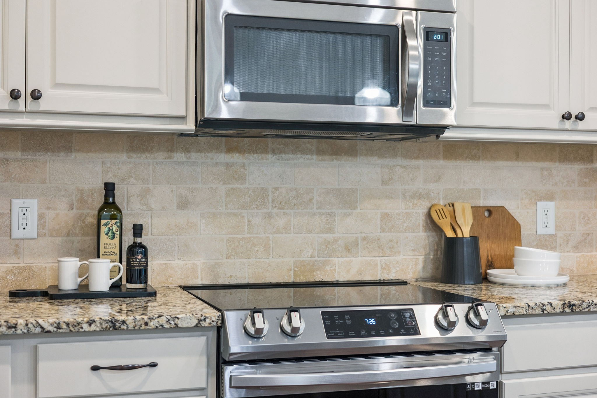 6000 Keats St Unit: 202