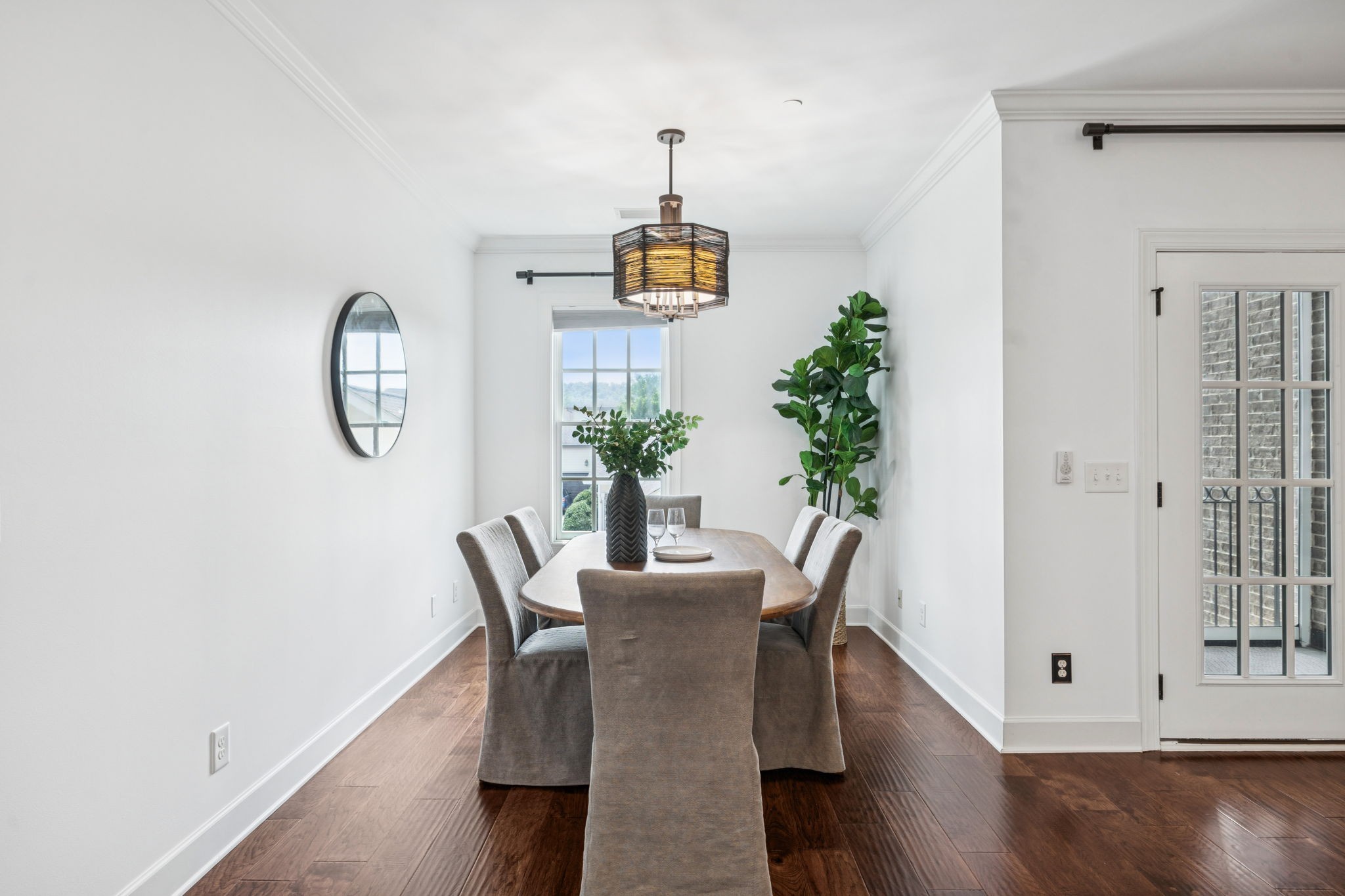 6000 Keats St Unit: 202