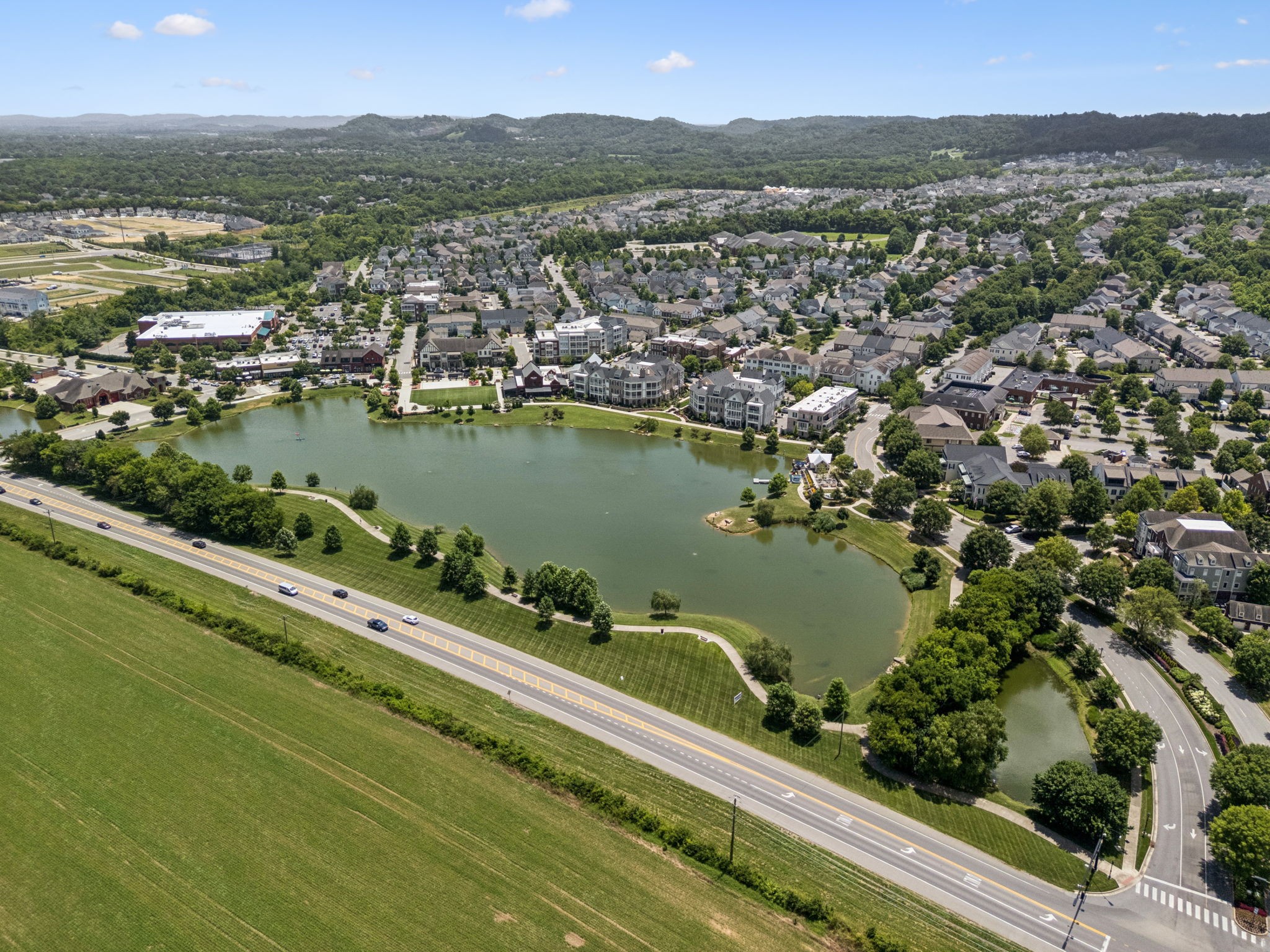 6000 Keats St Unit: 202