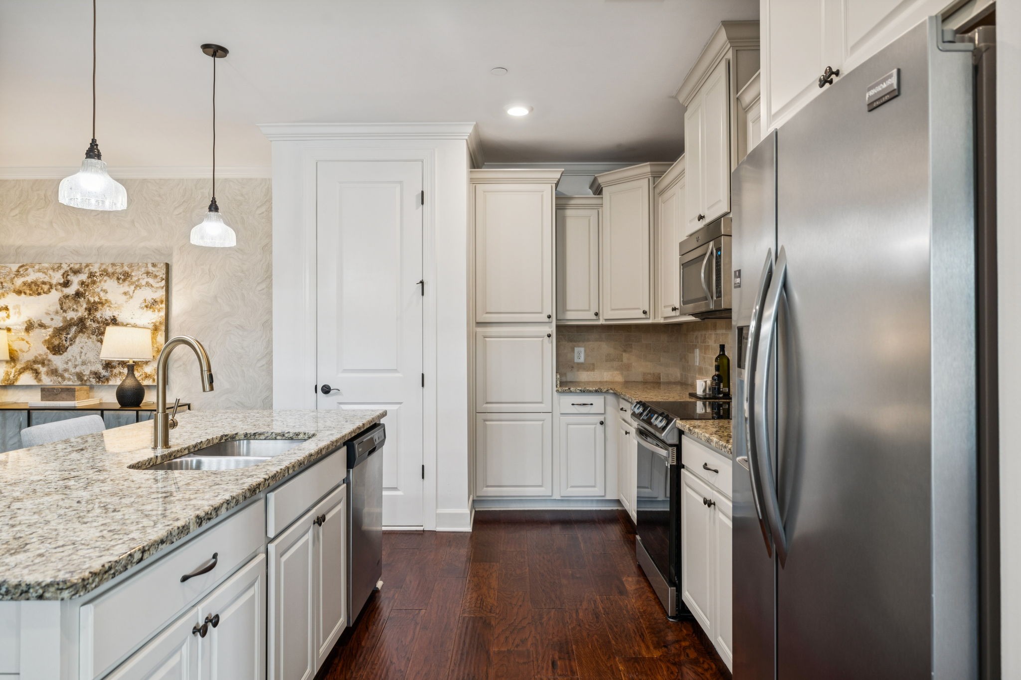6000 Keats St Unit: 202