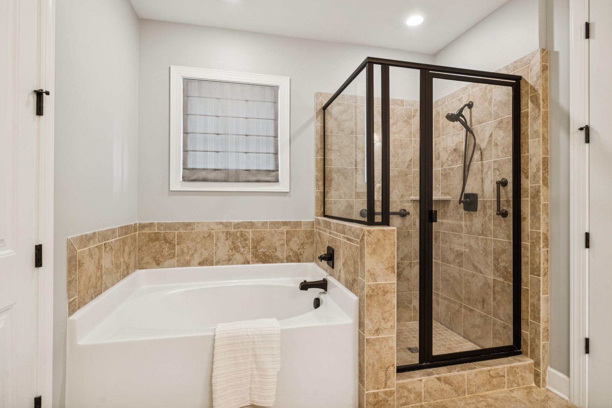 6000 Keats St Unit: 202