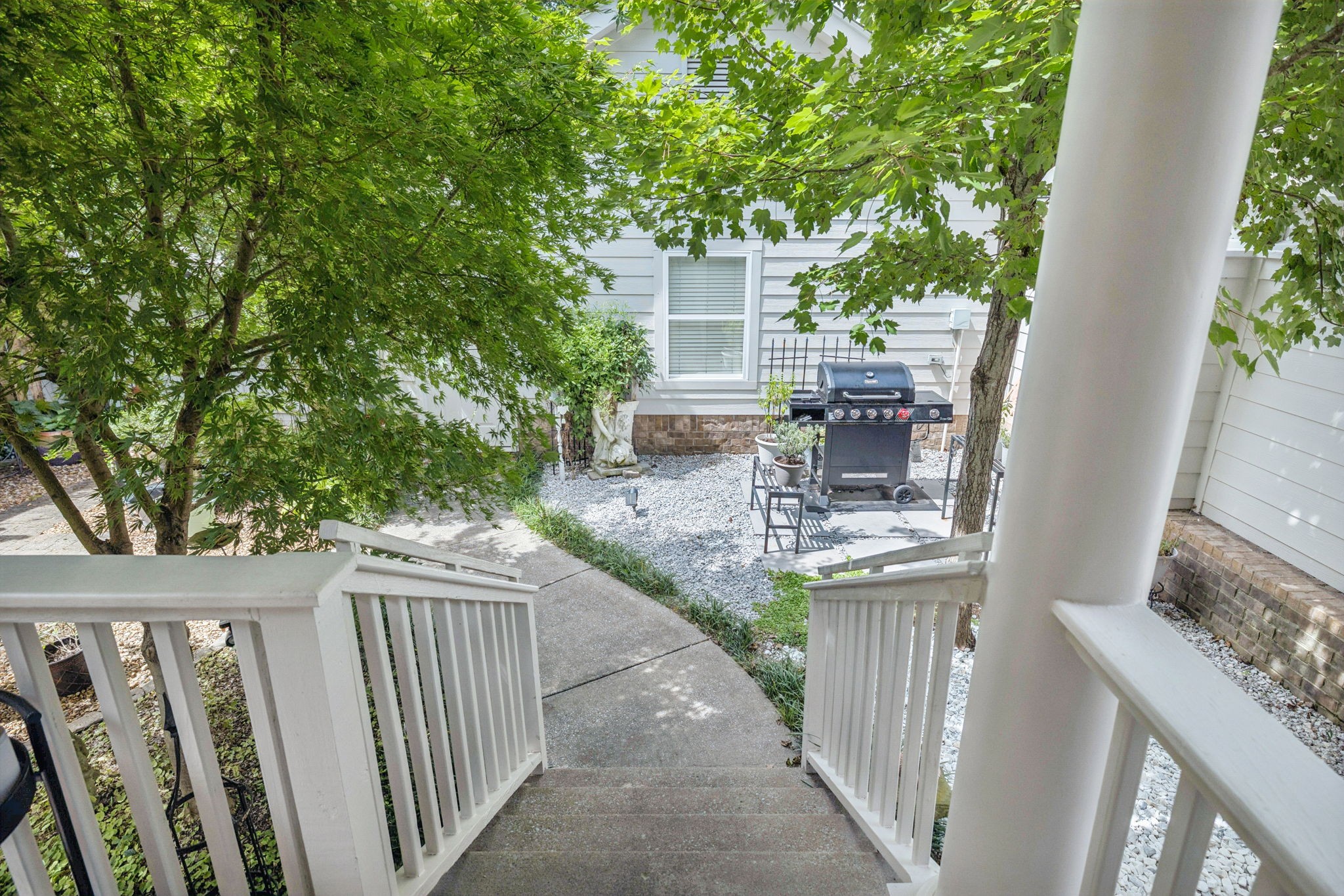 113 Pearl St