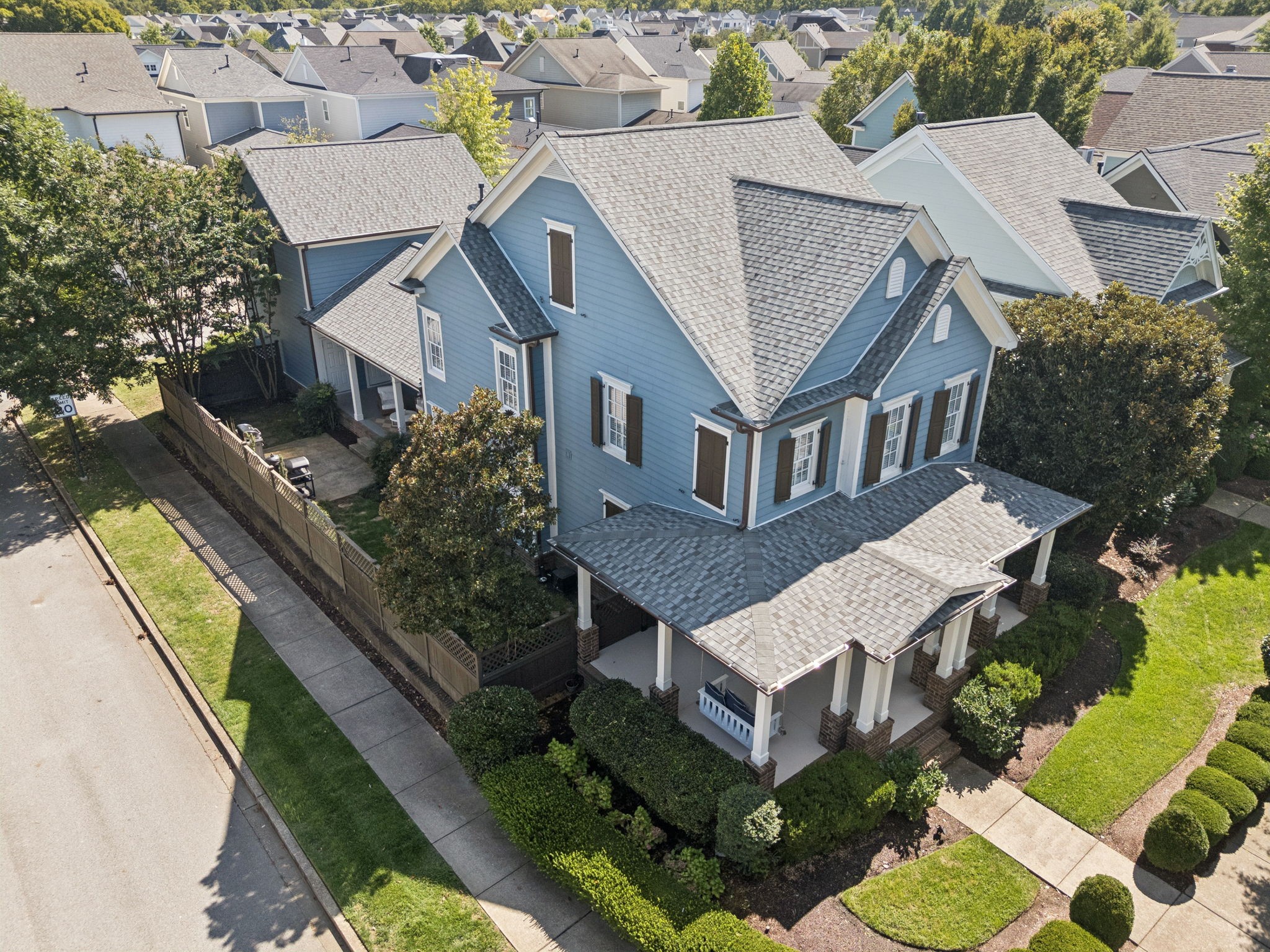 1302 Jewell Ave
