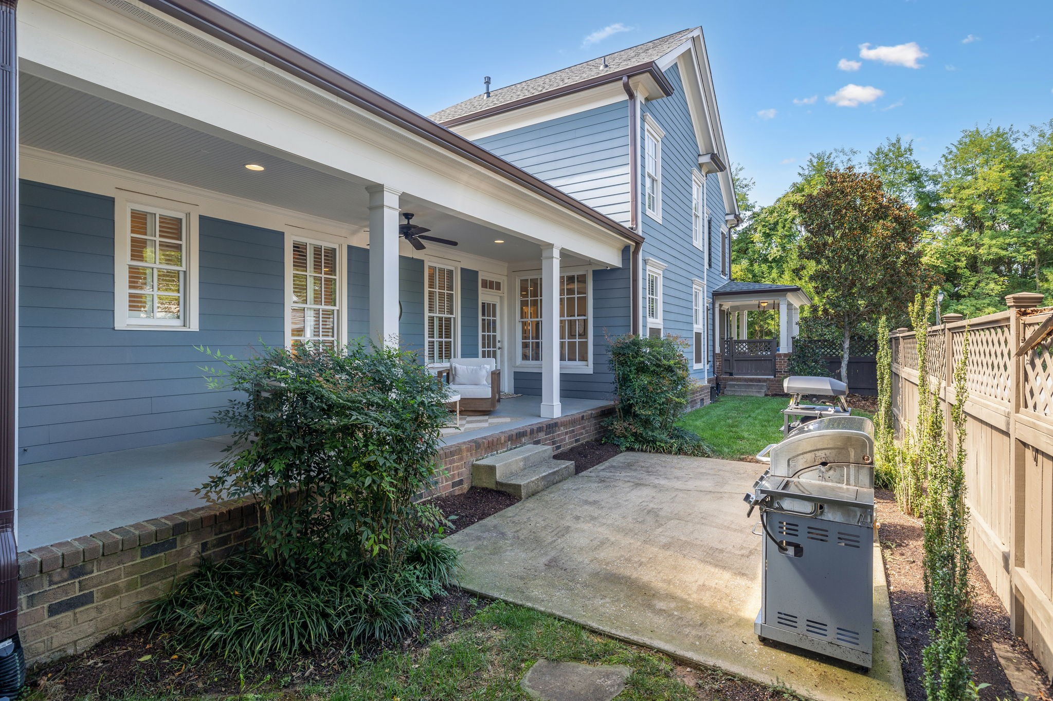 1302 Jewell Ave