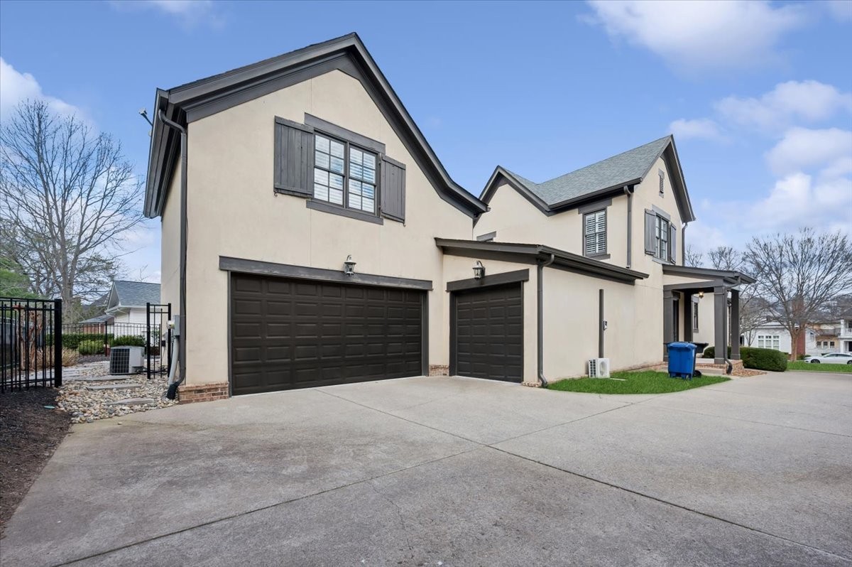 1627 Championship Blvd