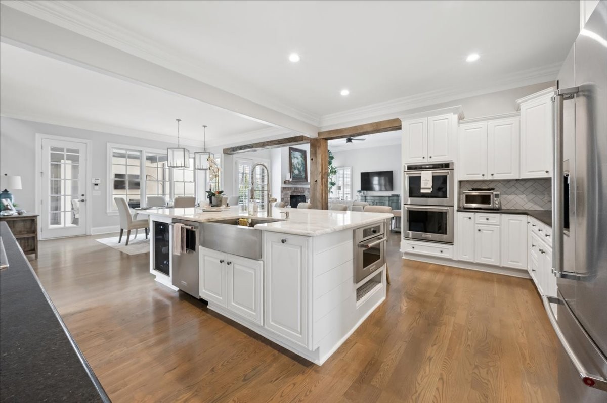 1627 Championship Blvd