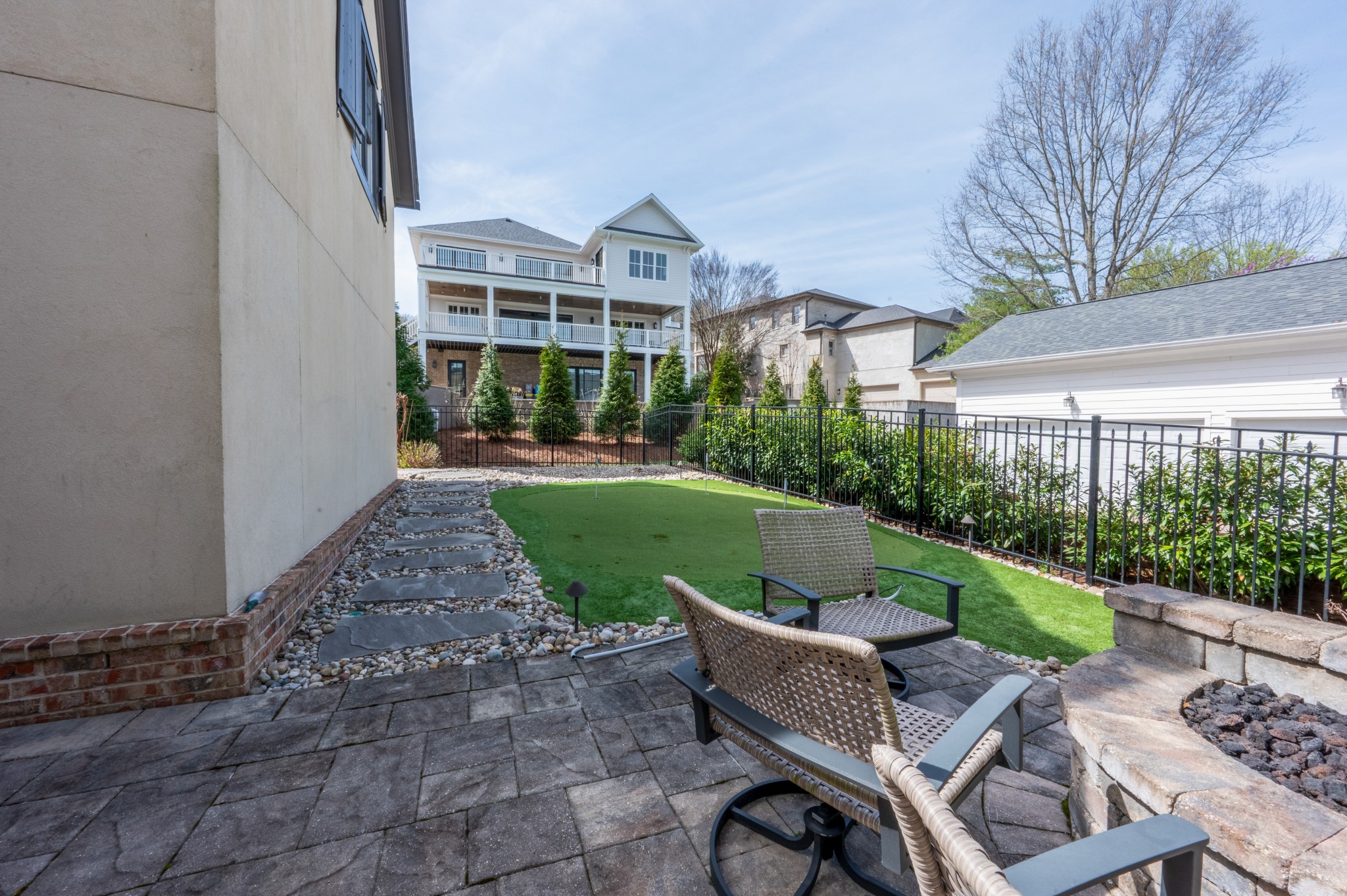 1627 Championship Blvd