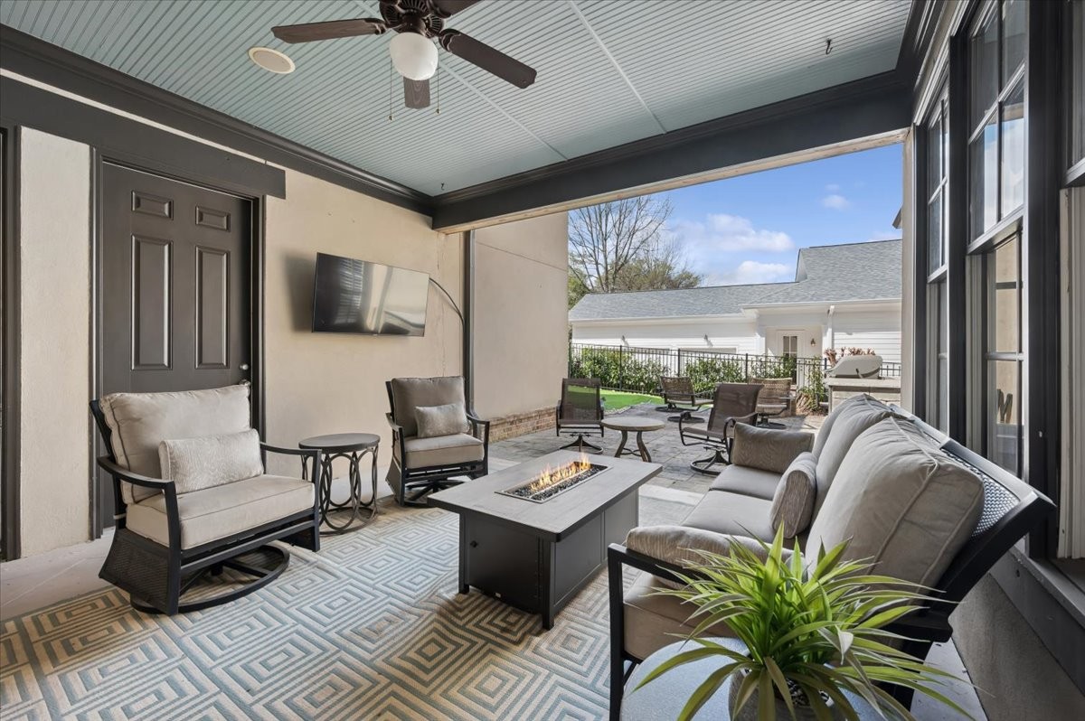 1627 Championship Blvd