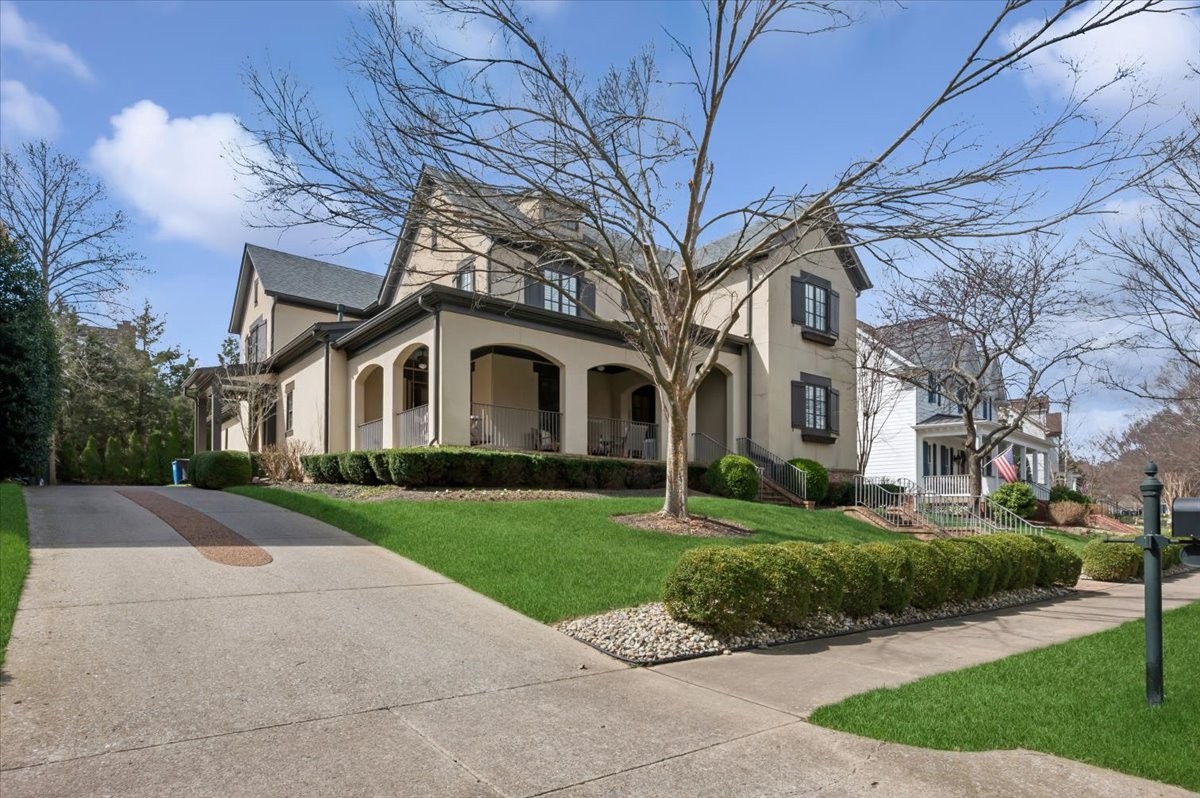 1627 Championship Blvd