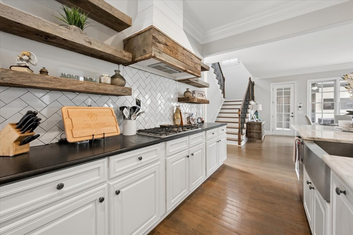 1627 Championship Blvd