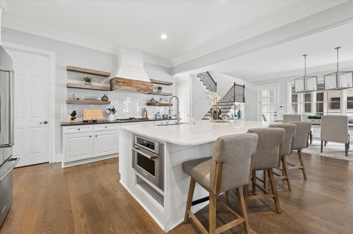 1627 Championship Blvd